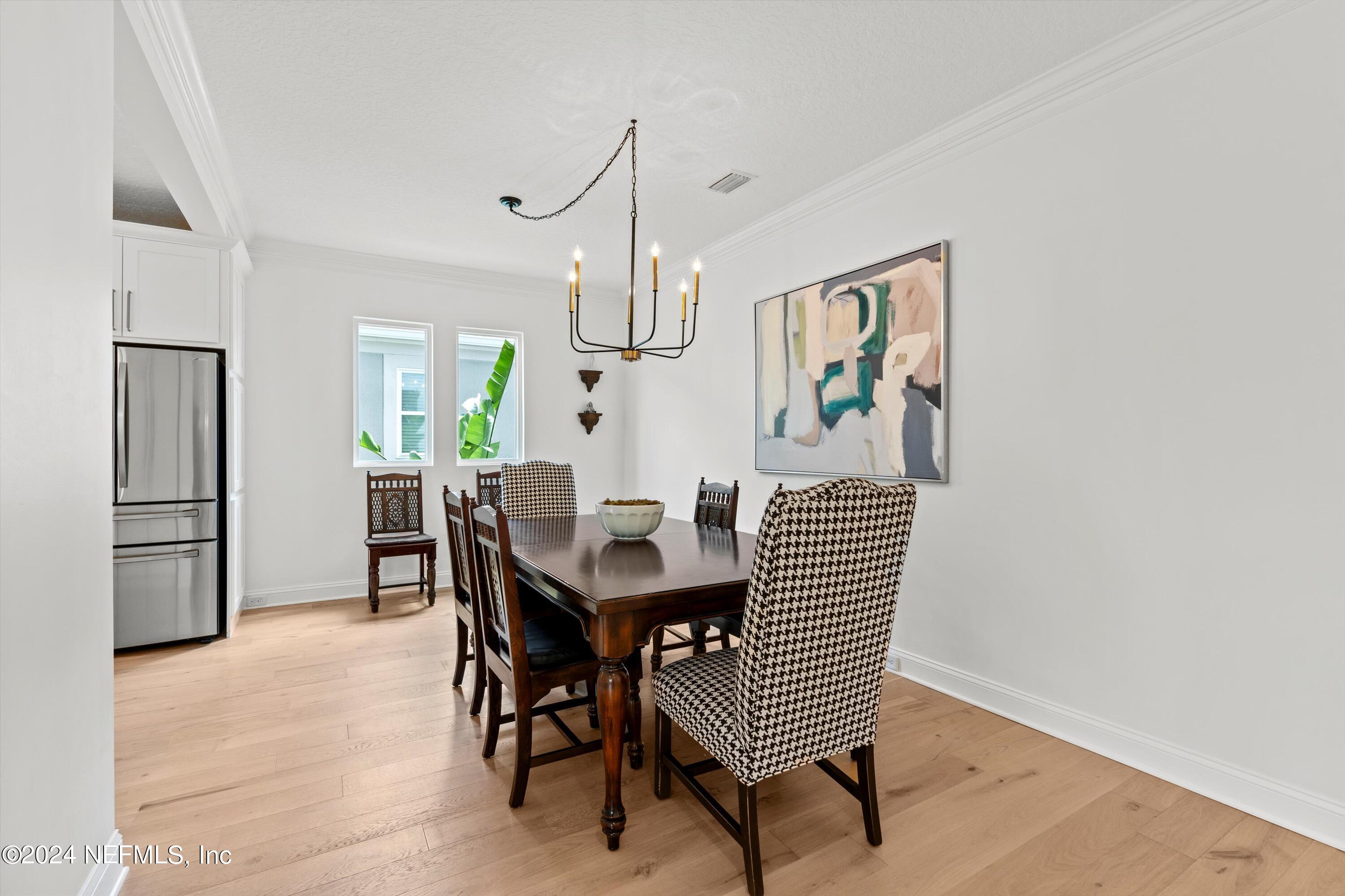 3842 VALVERDE Circle