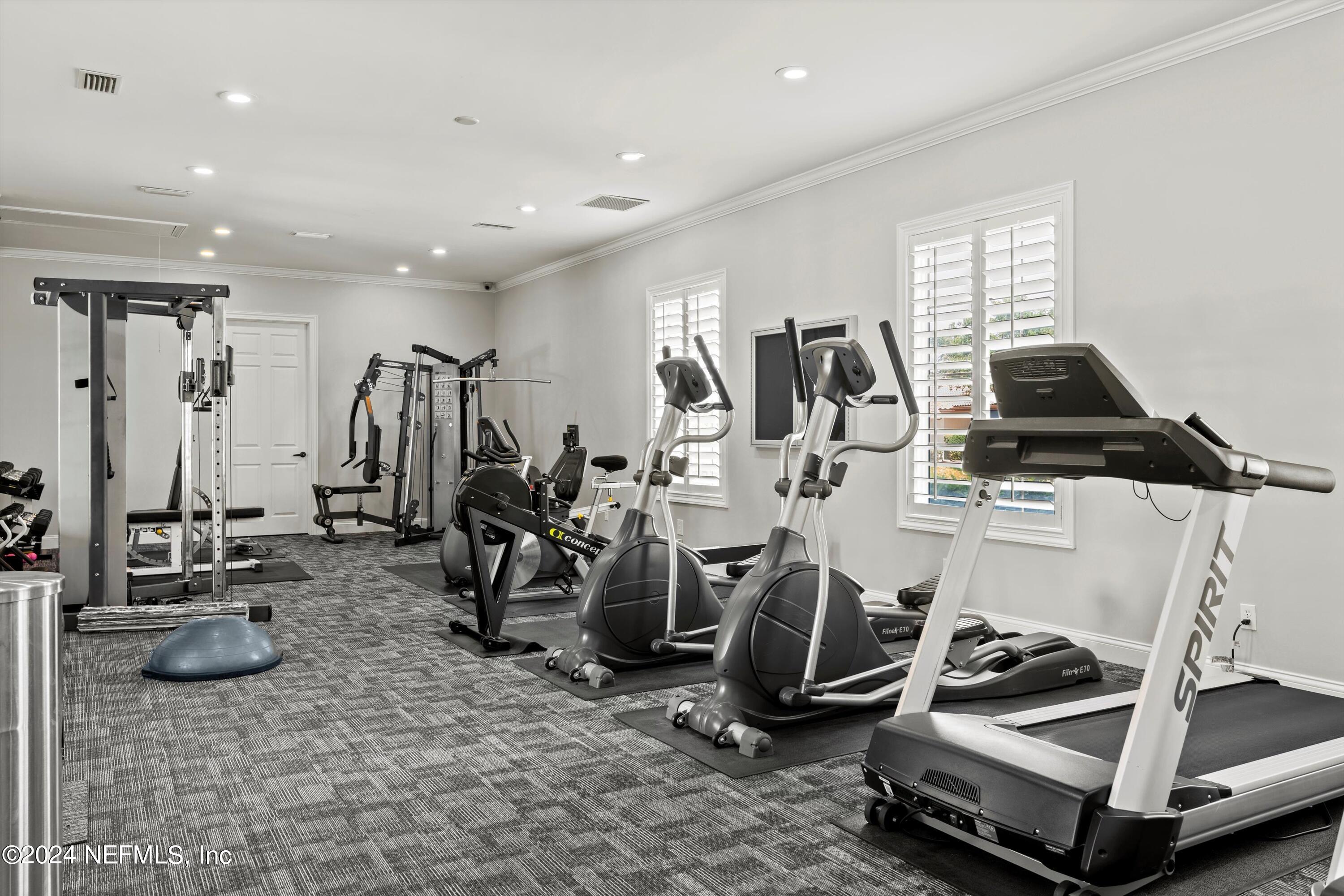 3842 VALVERDE Circle