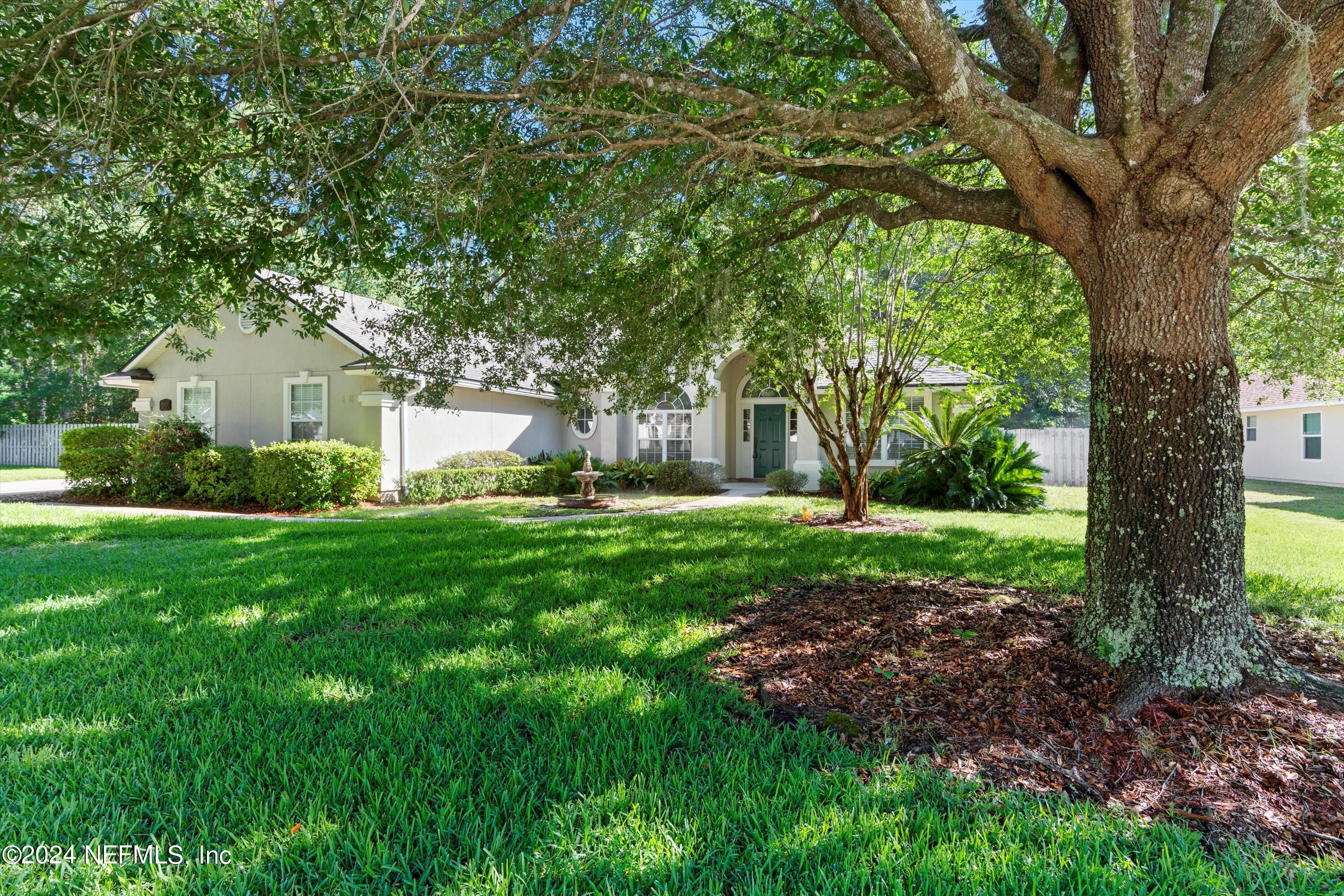 4093 LONICERA Loop