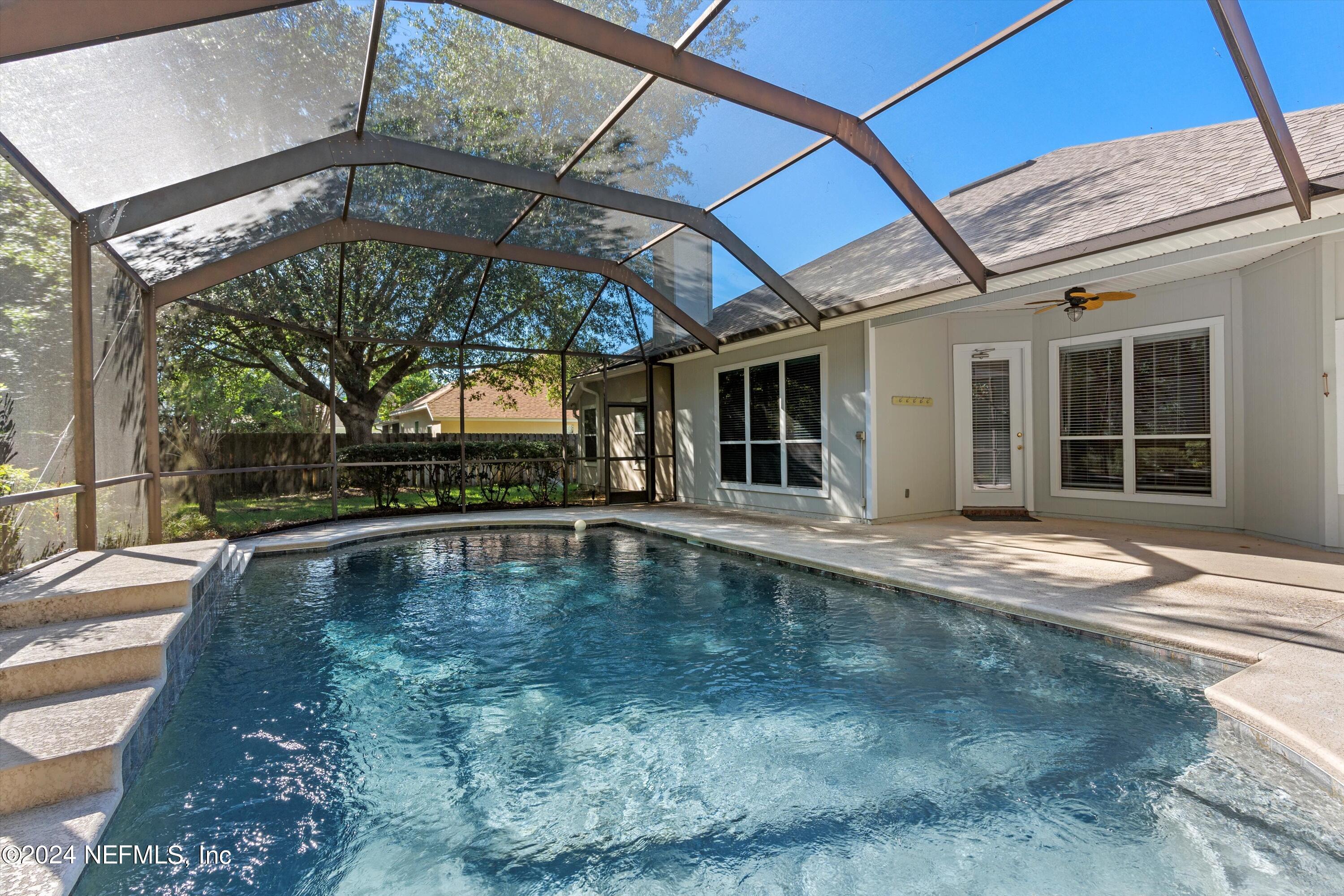 4093 LONICERA Loop