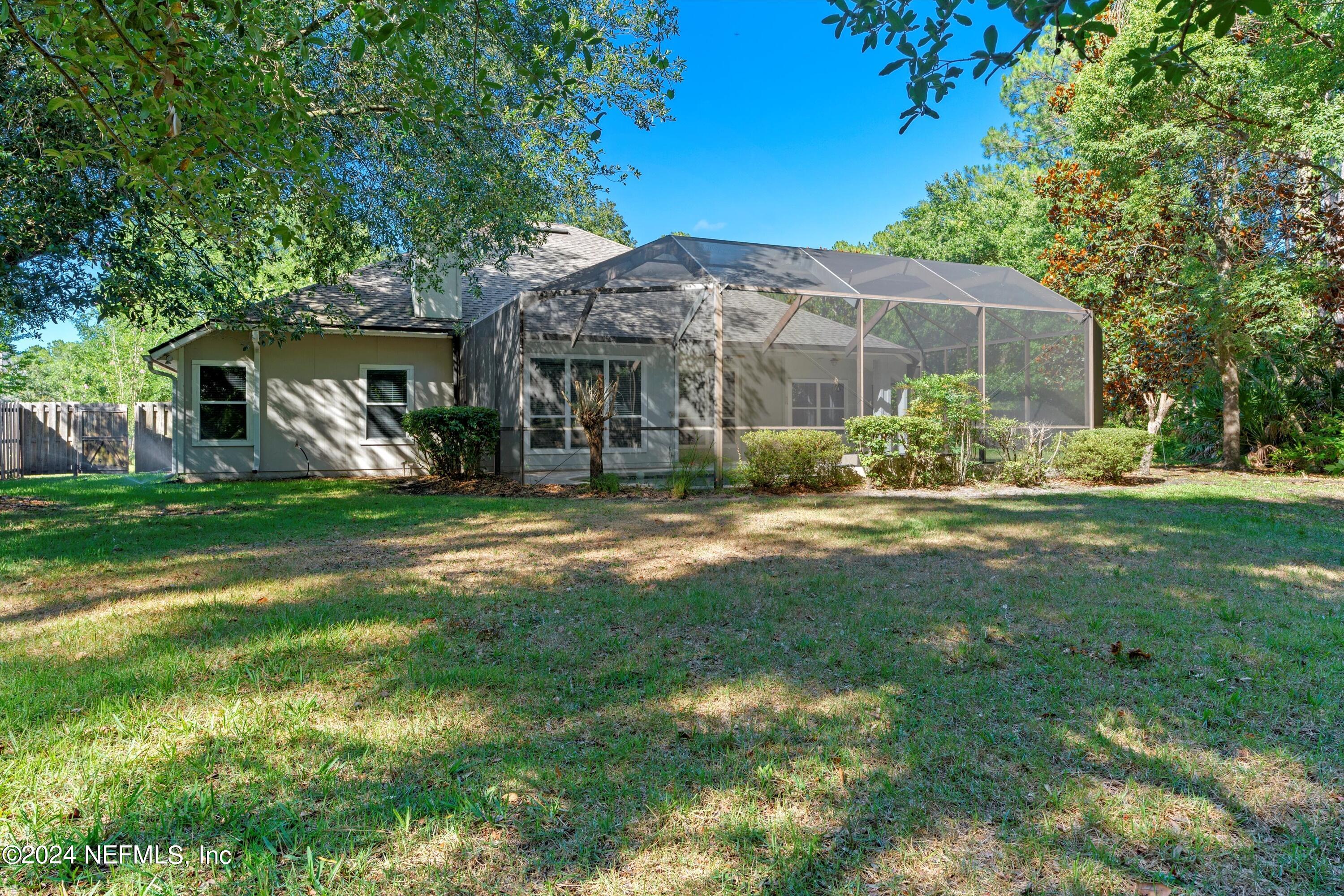4093 LONICERA Loop