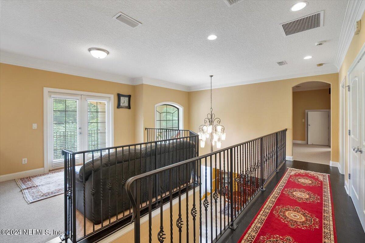 1424 N LOOP Parkway