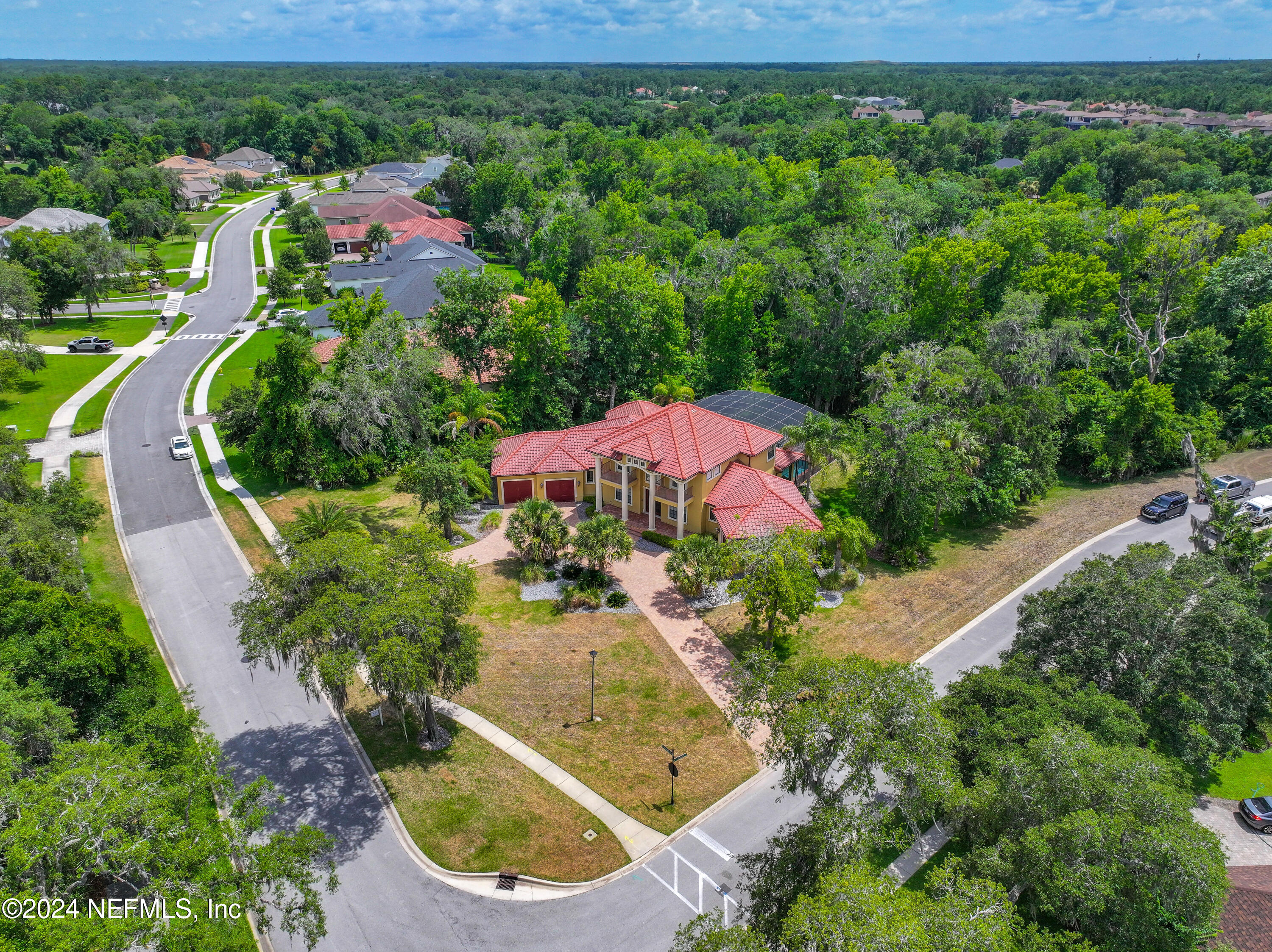 1424 N LOOP Parkway