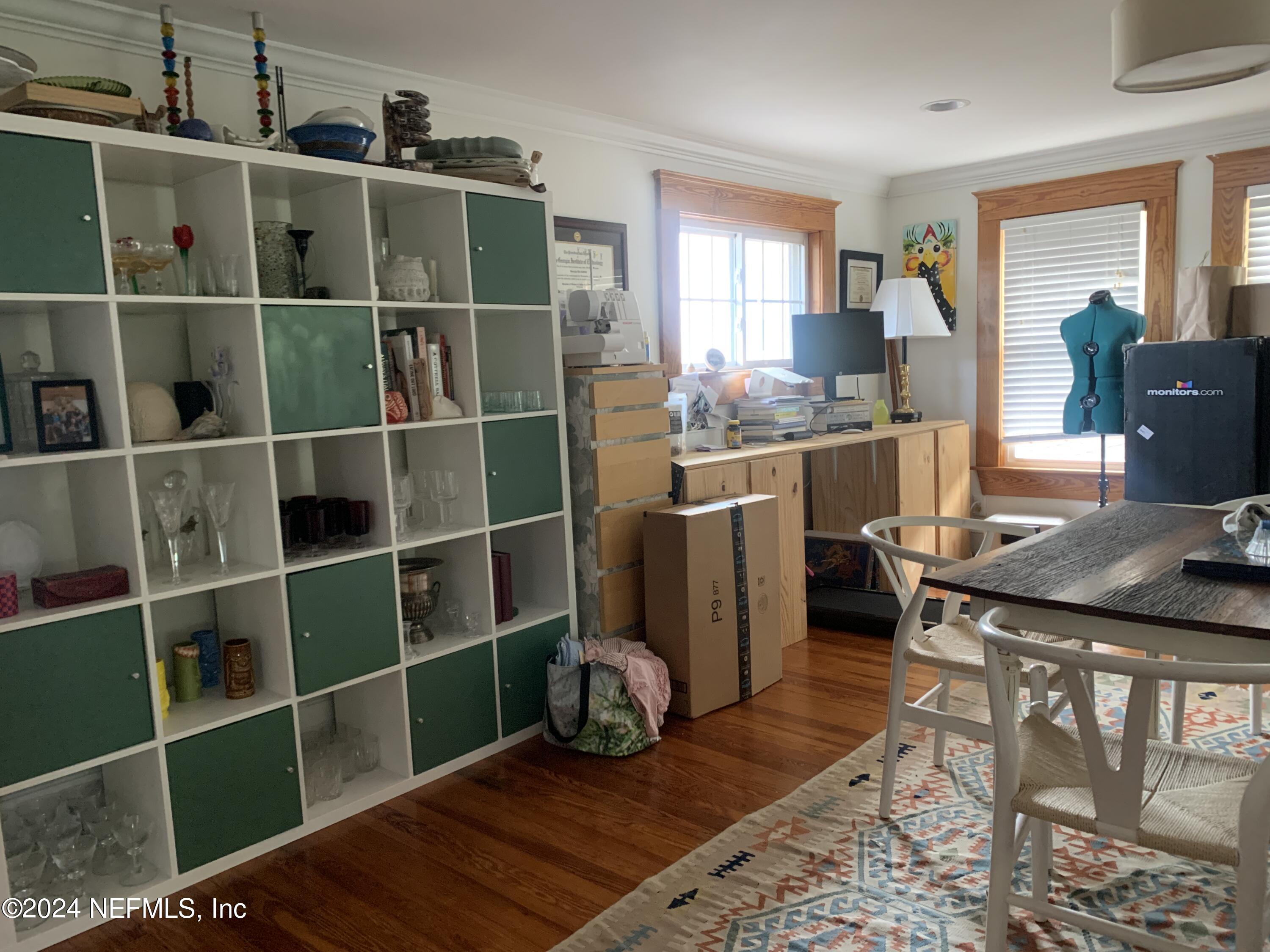 2125 RIVER Boulevard