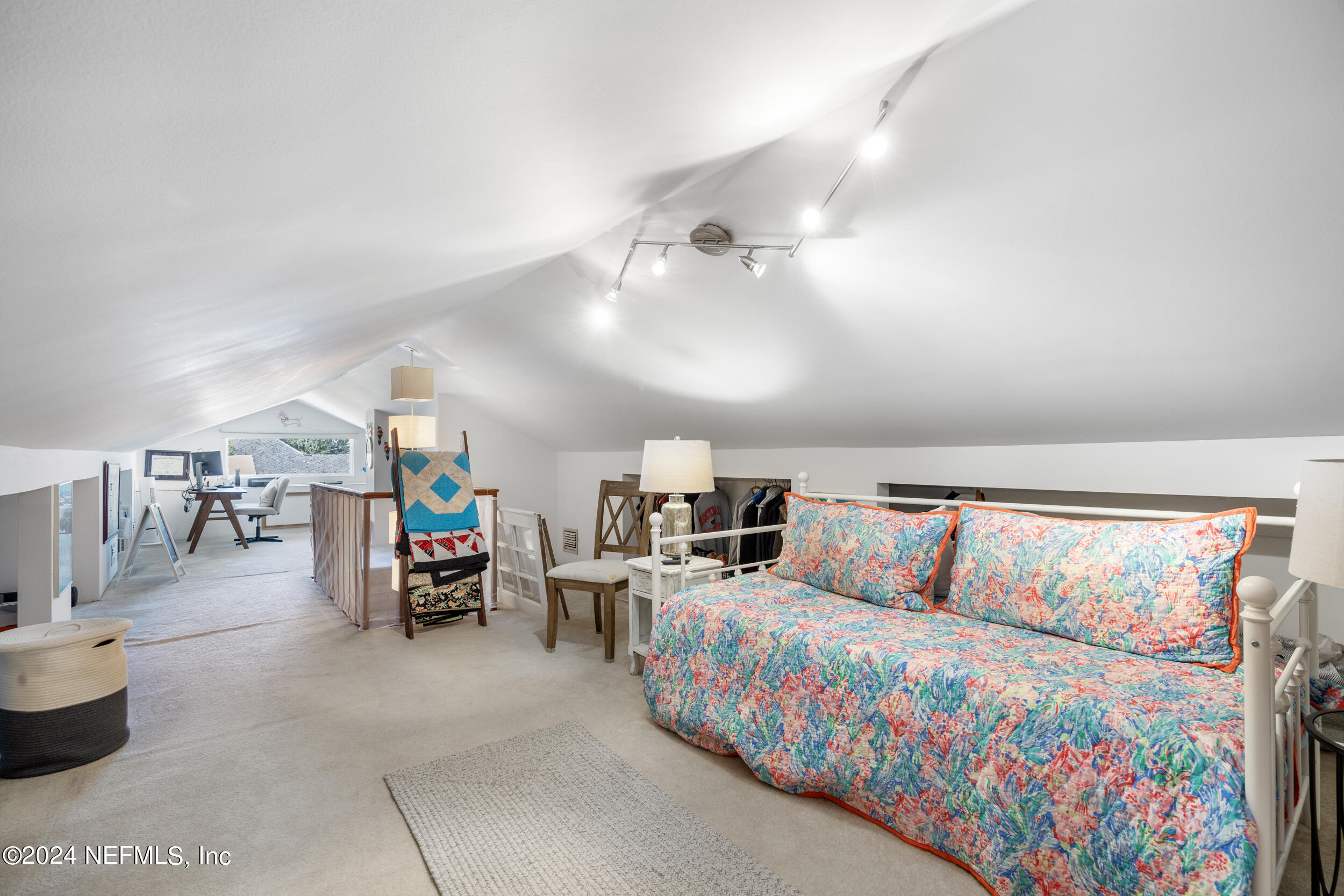 1600 EDGEWOOD Avenue S