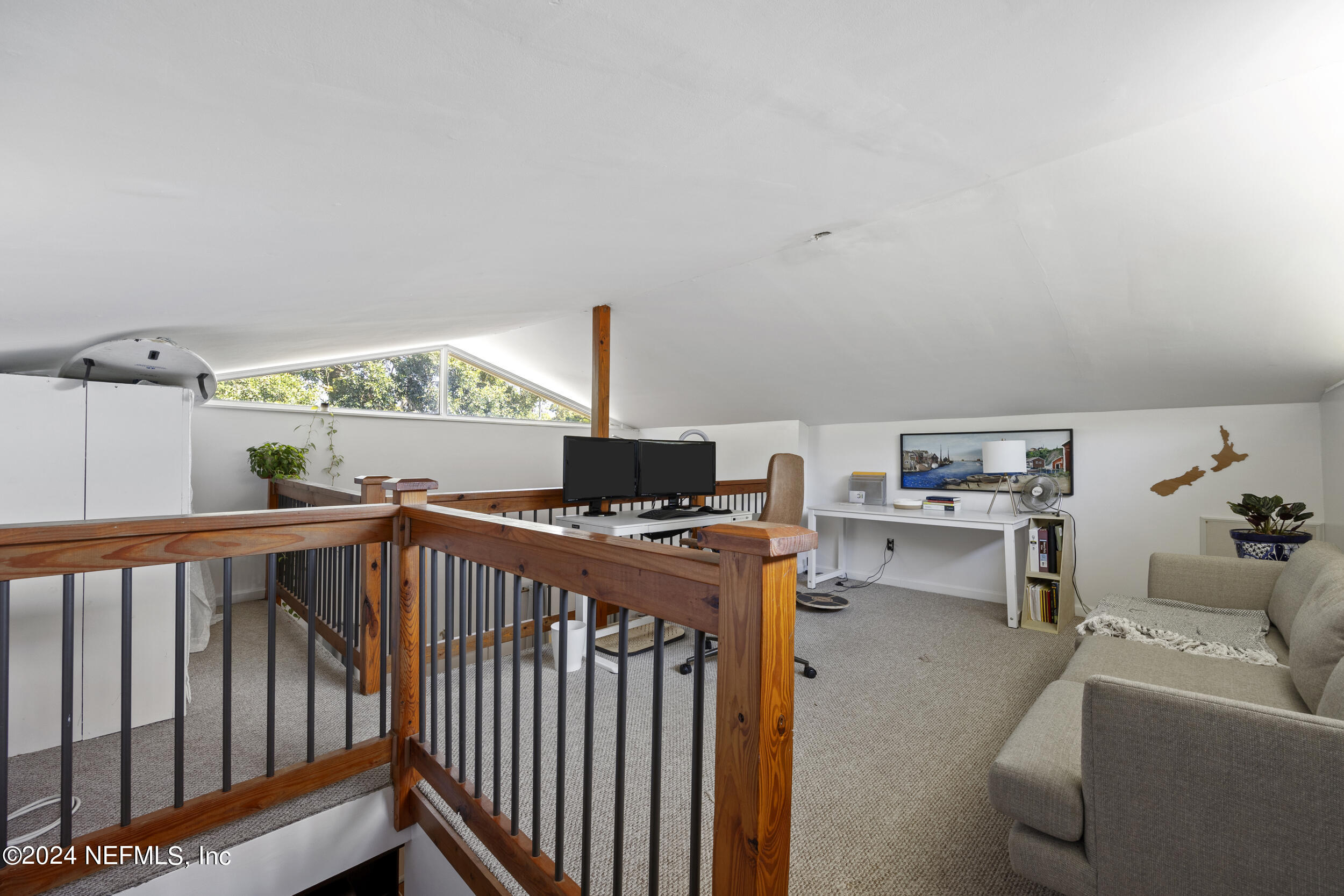 1600 EDGEWOOD Avenue S