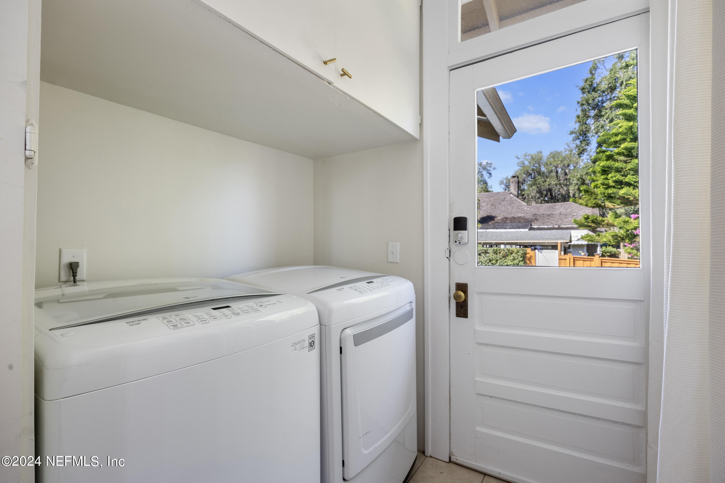 1600 EDGEWOOD Avenue S