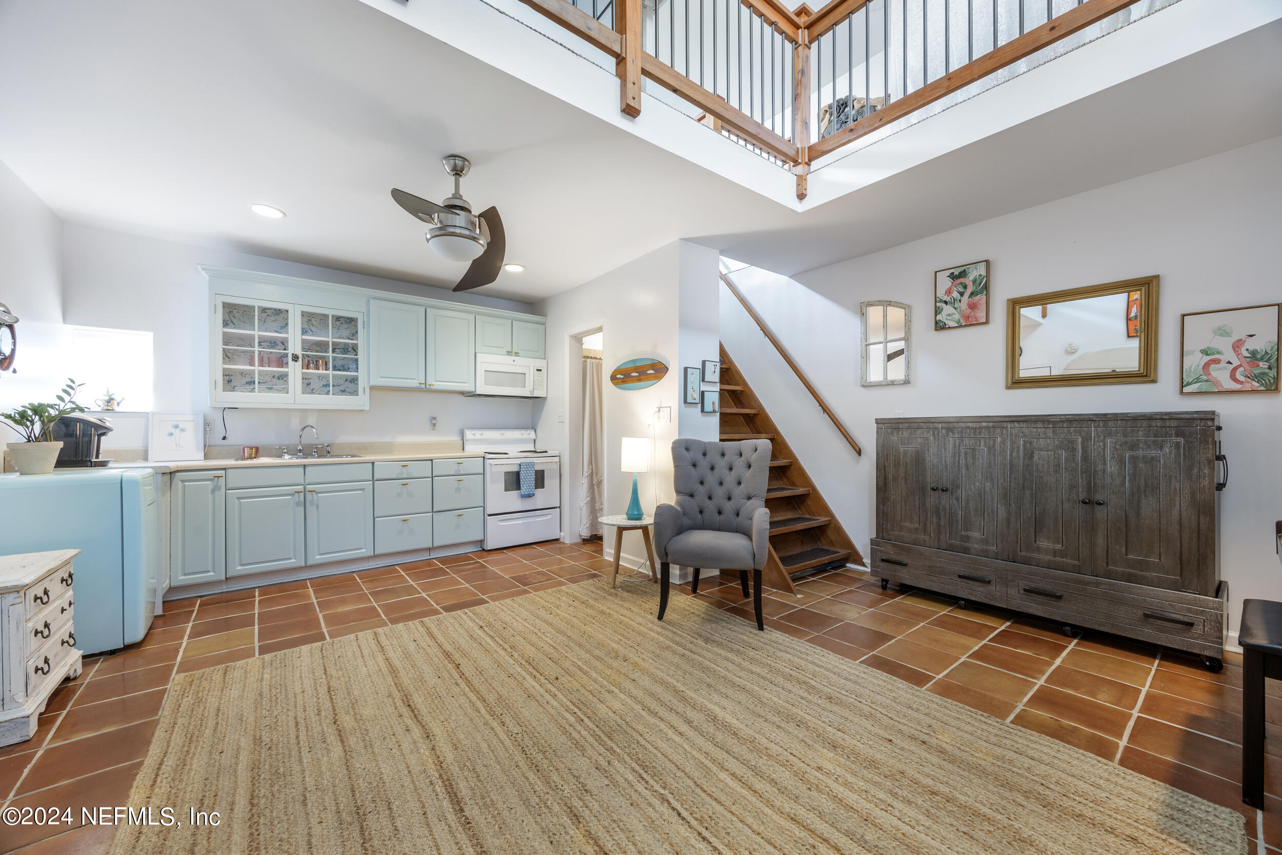 1600 EDGEWOOD Avenue S