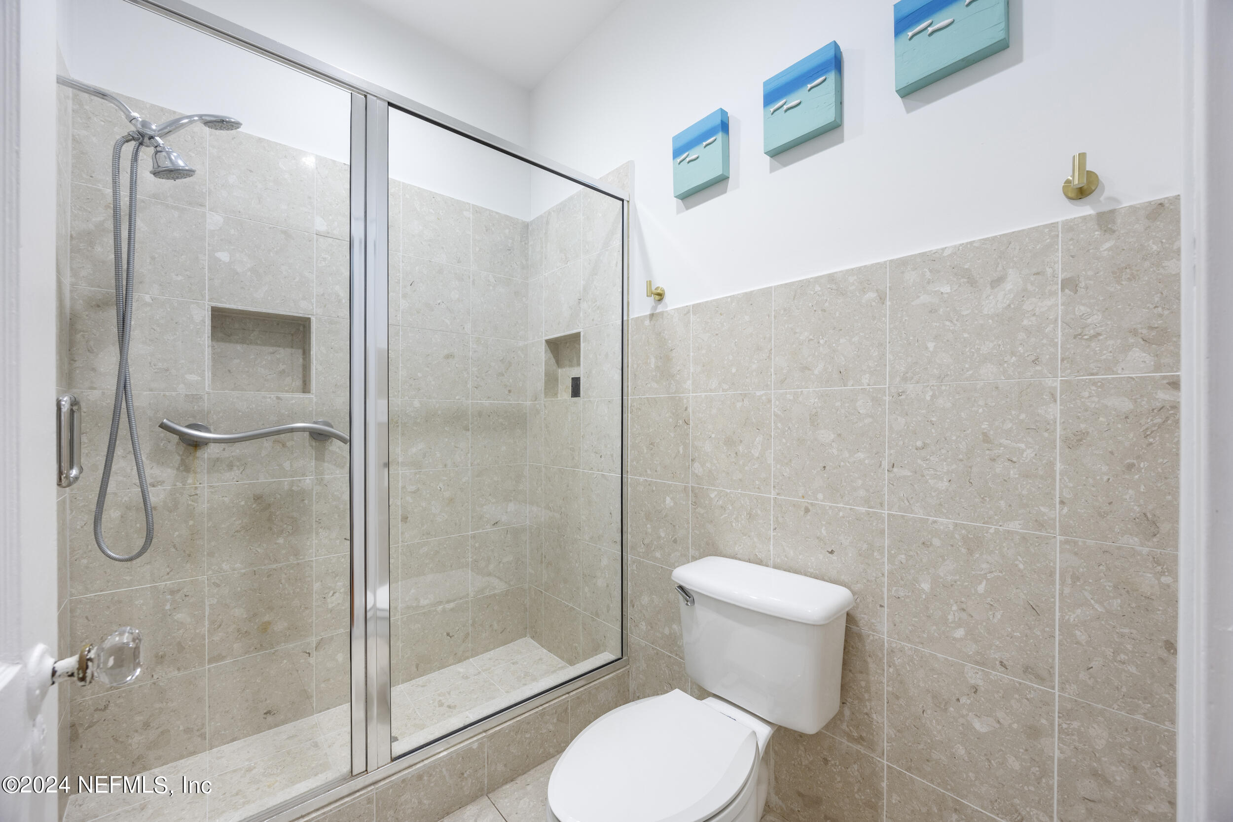 1600 EDGEWOOD Avenue S