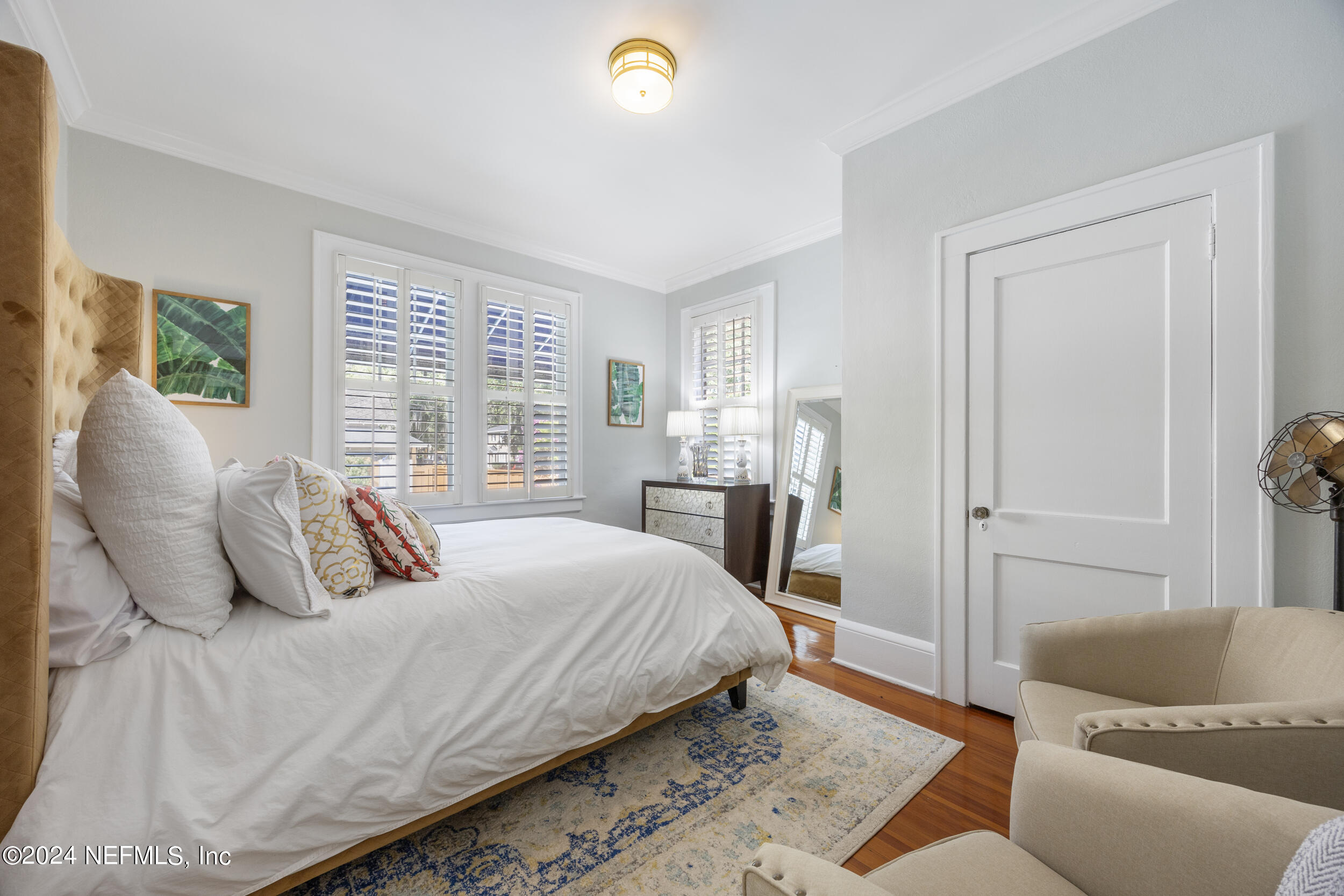 1600 EDGEWOOD Avenue S