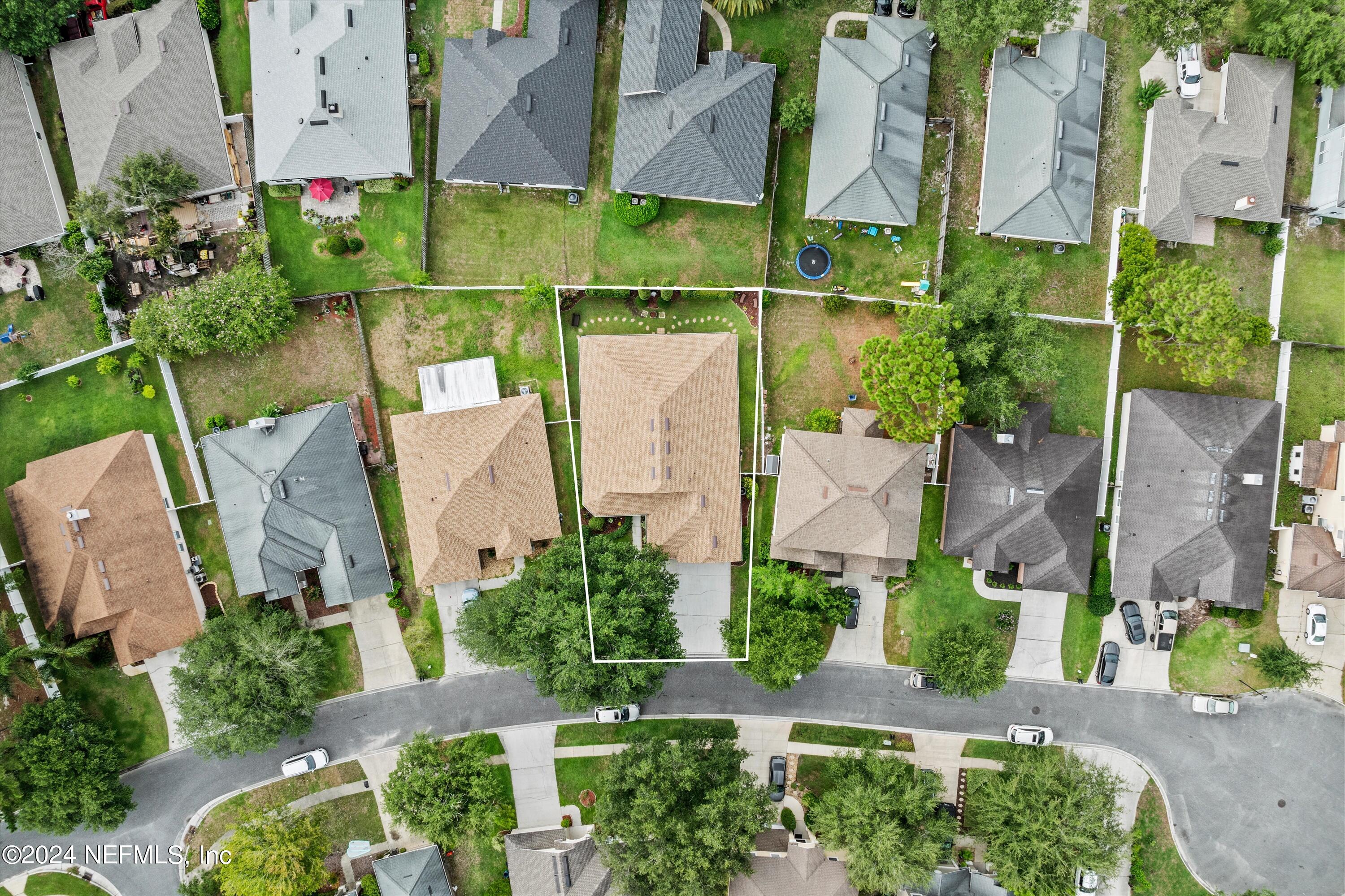 2987 THORNCREST Drive