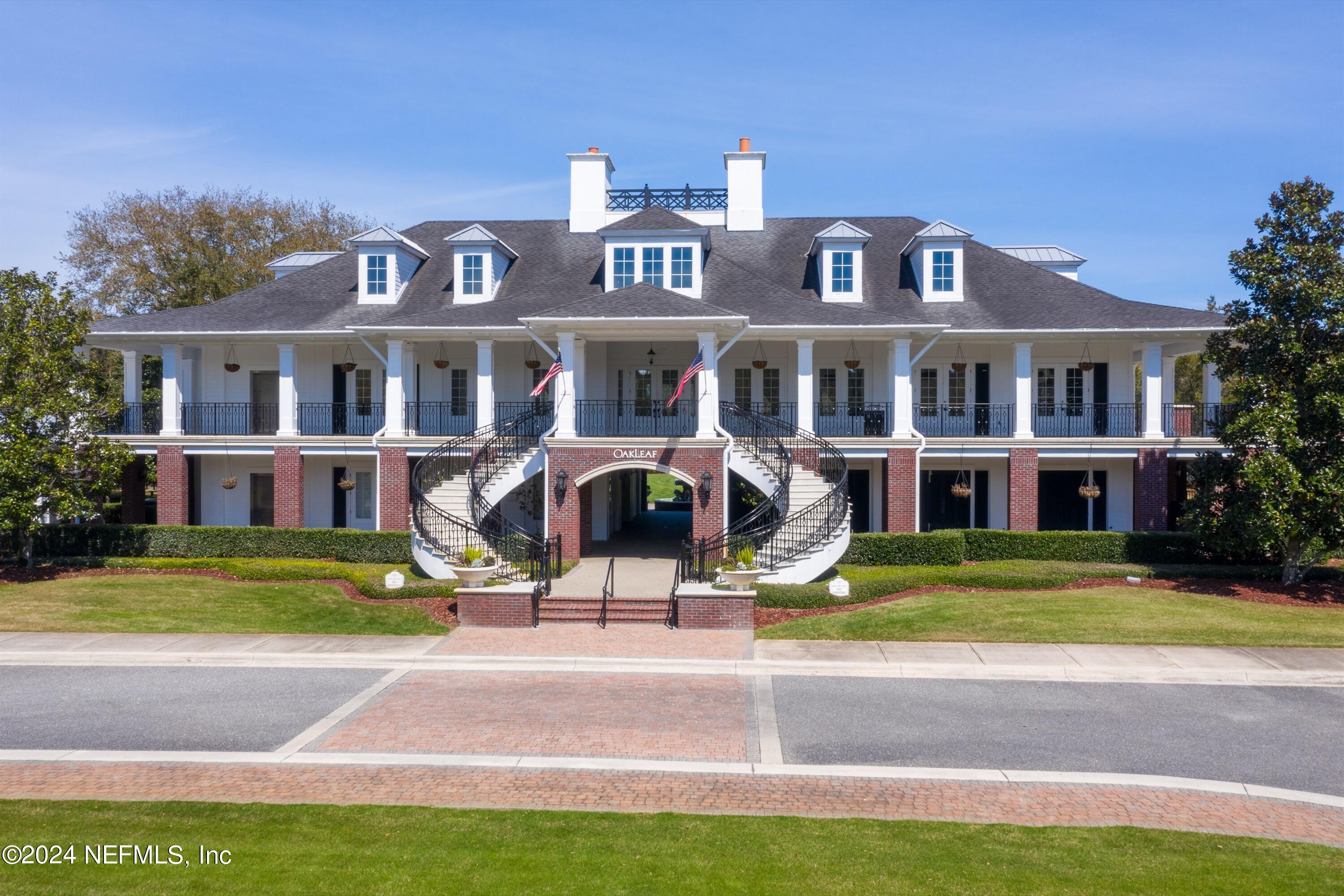 2987 THORNCREST Drive