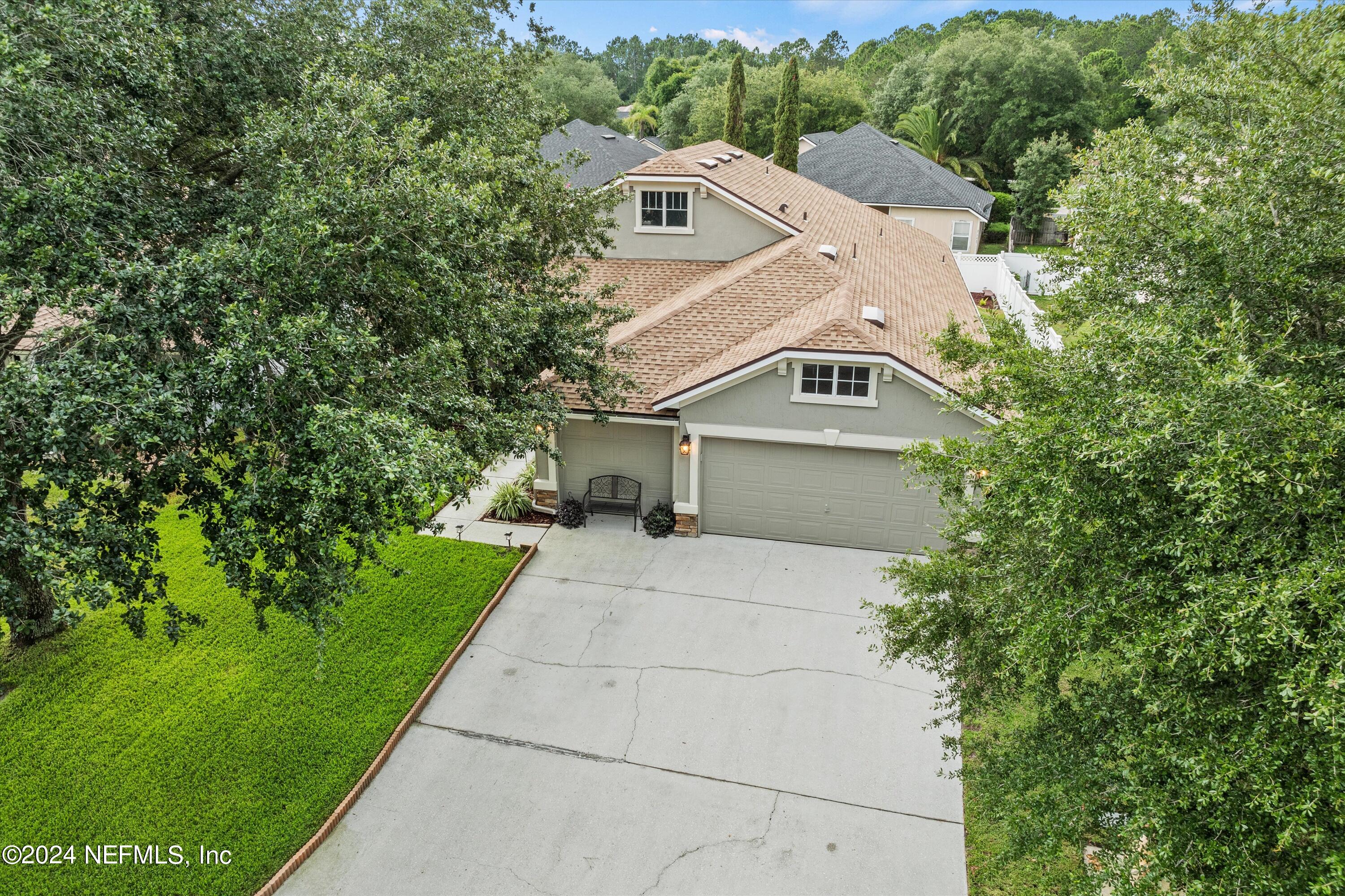 2987 THORNCREST Drive