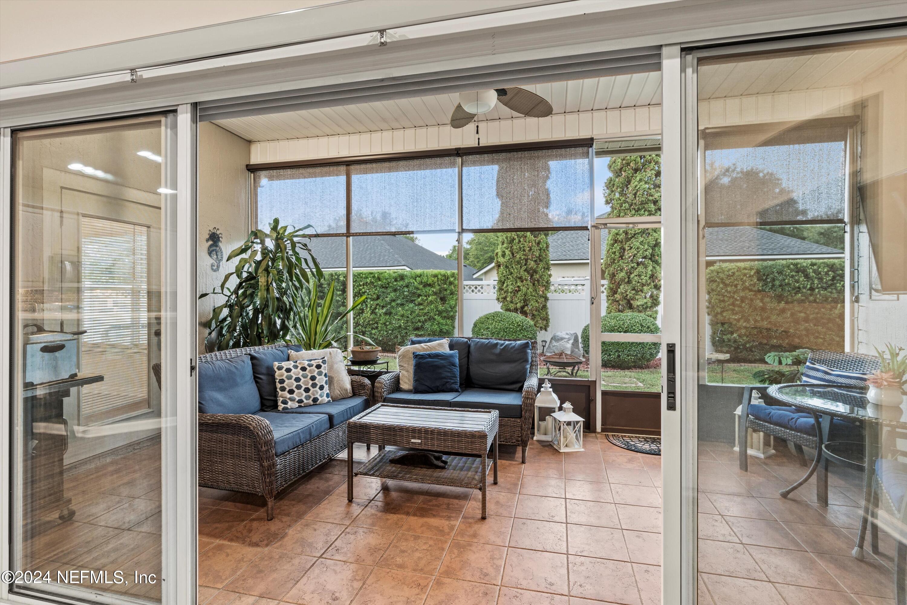 2987 THORNCREST Drive