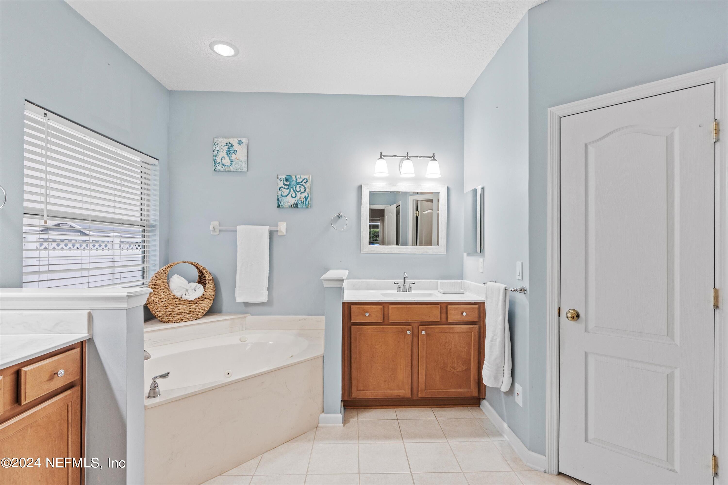 2987 THORNCREST Drive