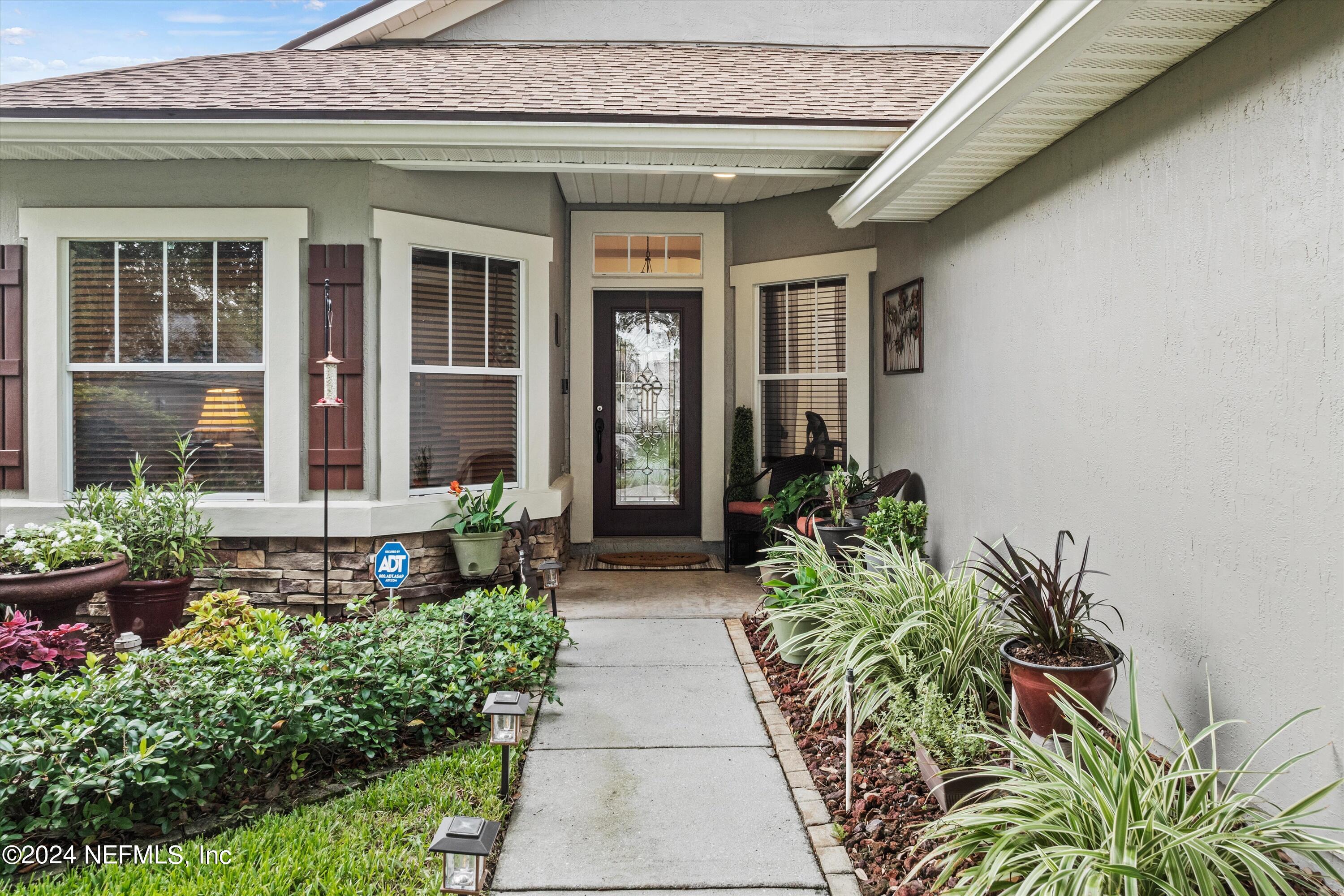 2987 THORNCREST Drive