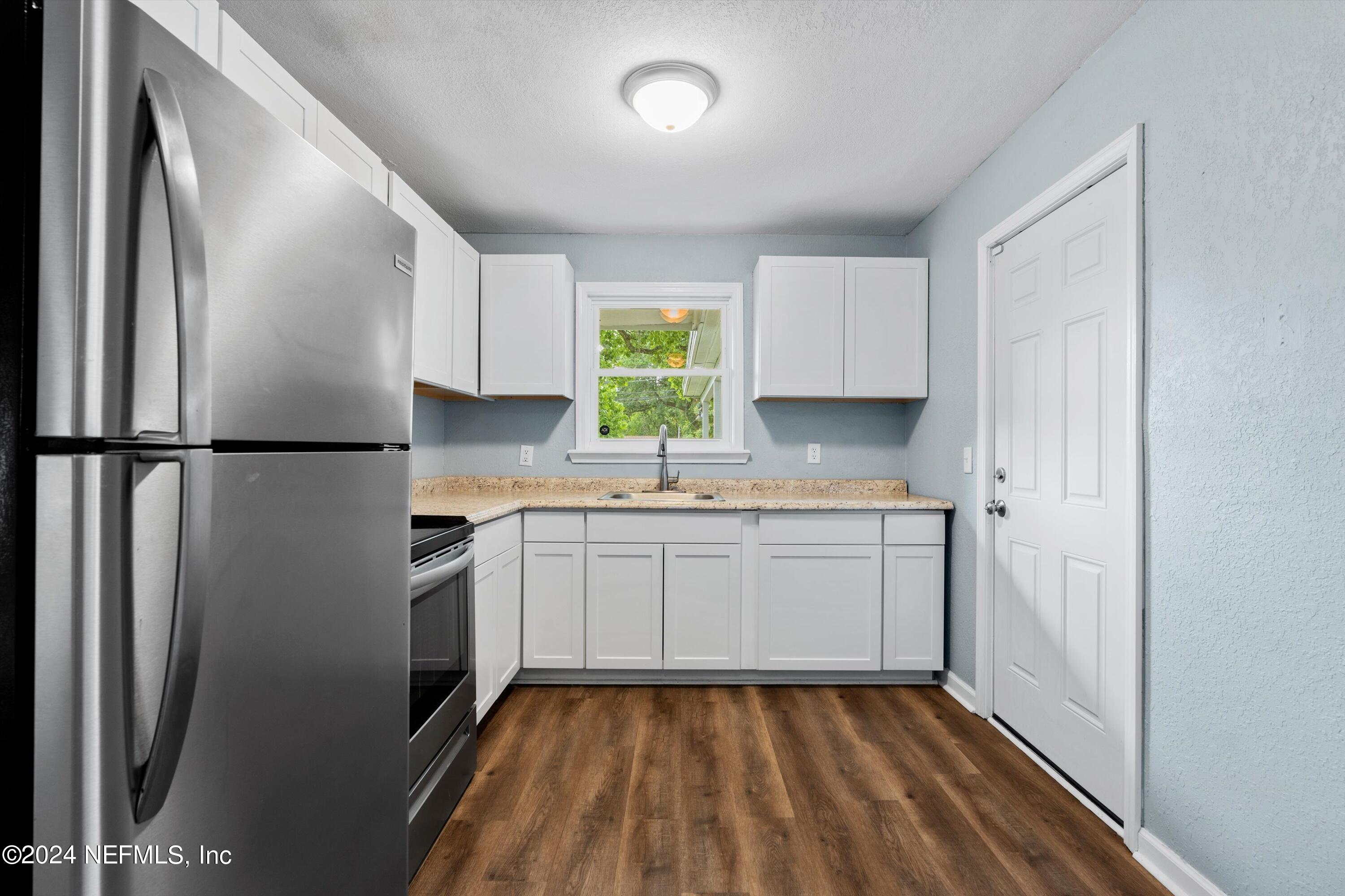 5020 DALLEN LEA Drive