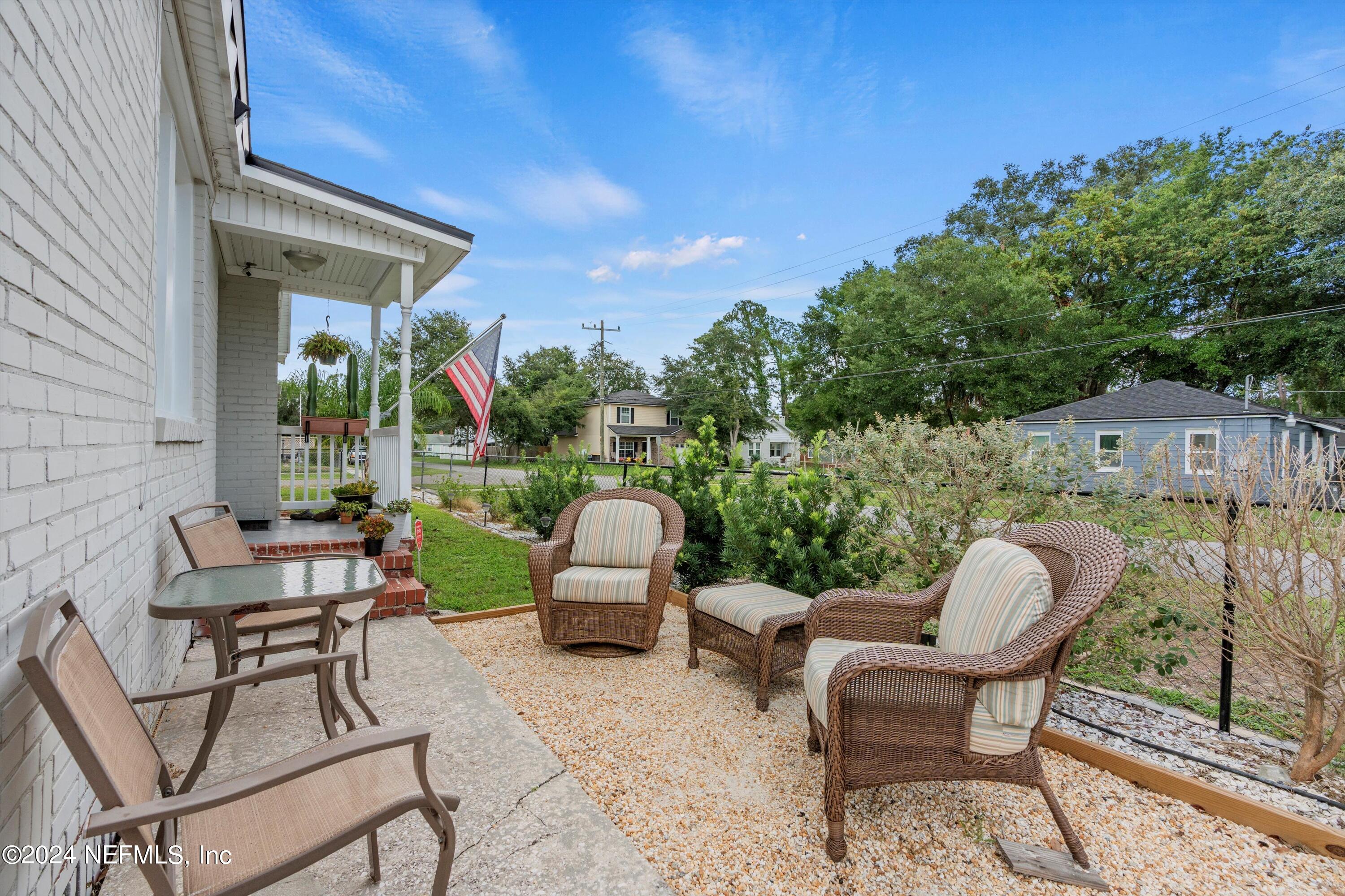 5102 SUNDERLAND Road