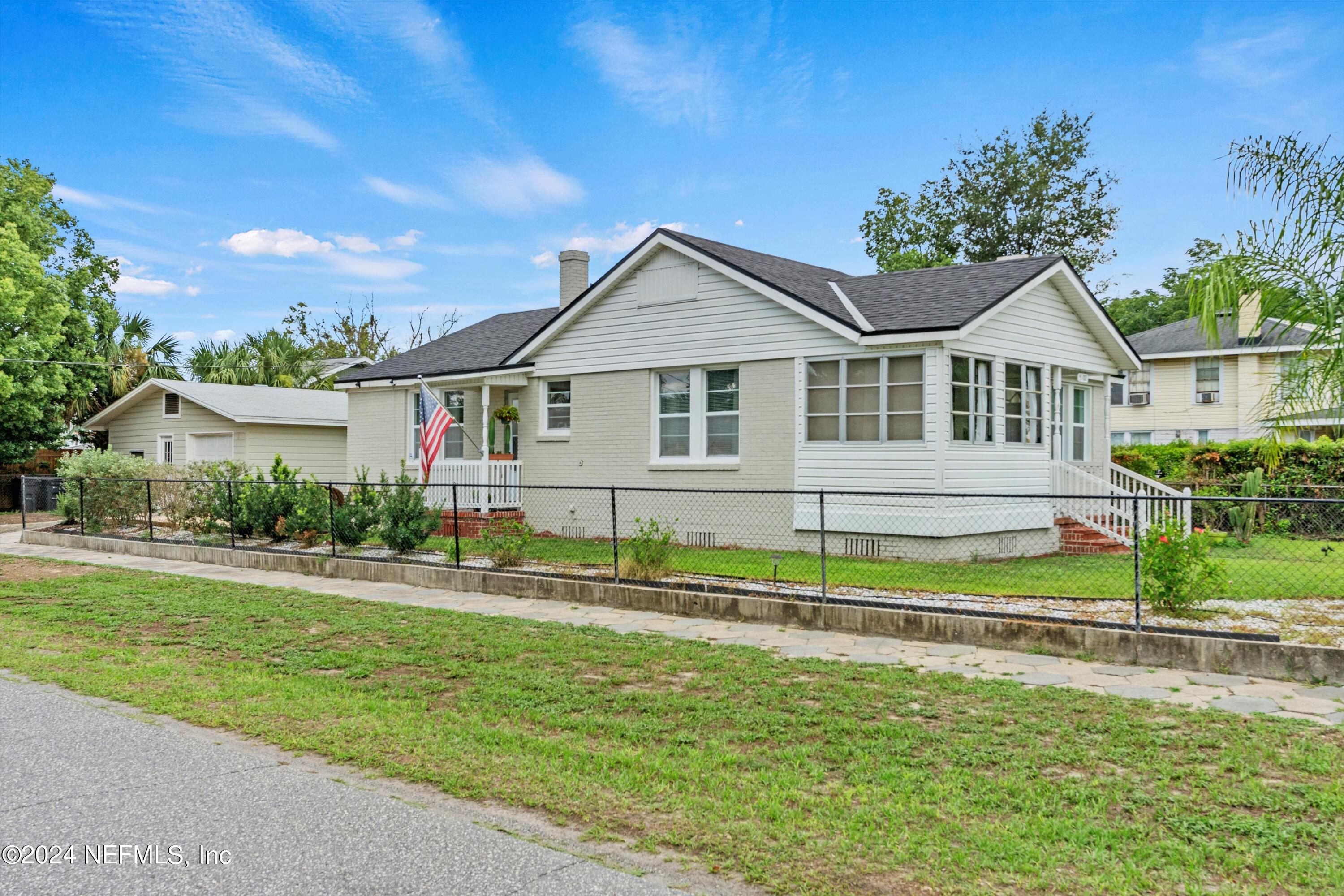 5102 SUNDERLAND Road
