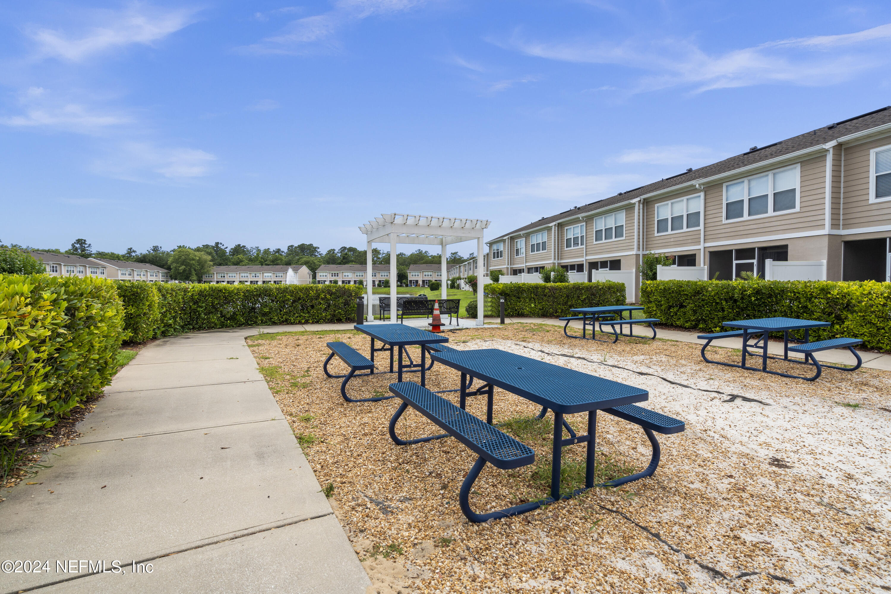 6681 ARCHING BRANCH Circle