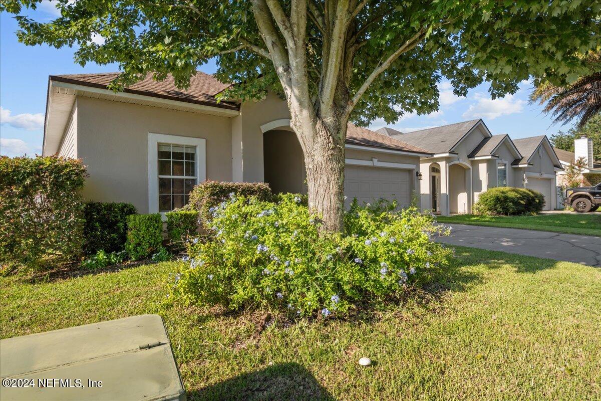 2699 CREEKFRONT Drive