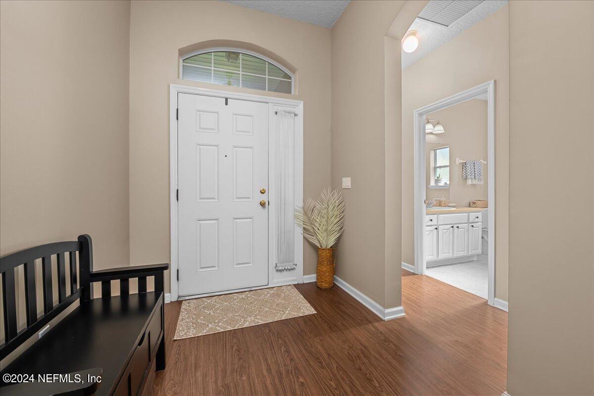 2699 CREEKFRONT Drive