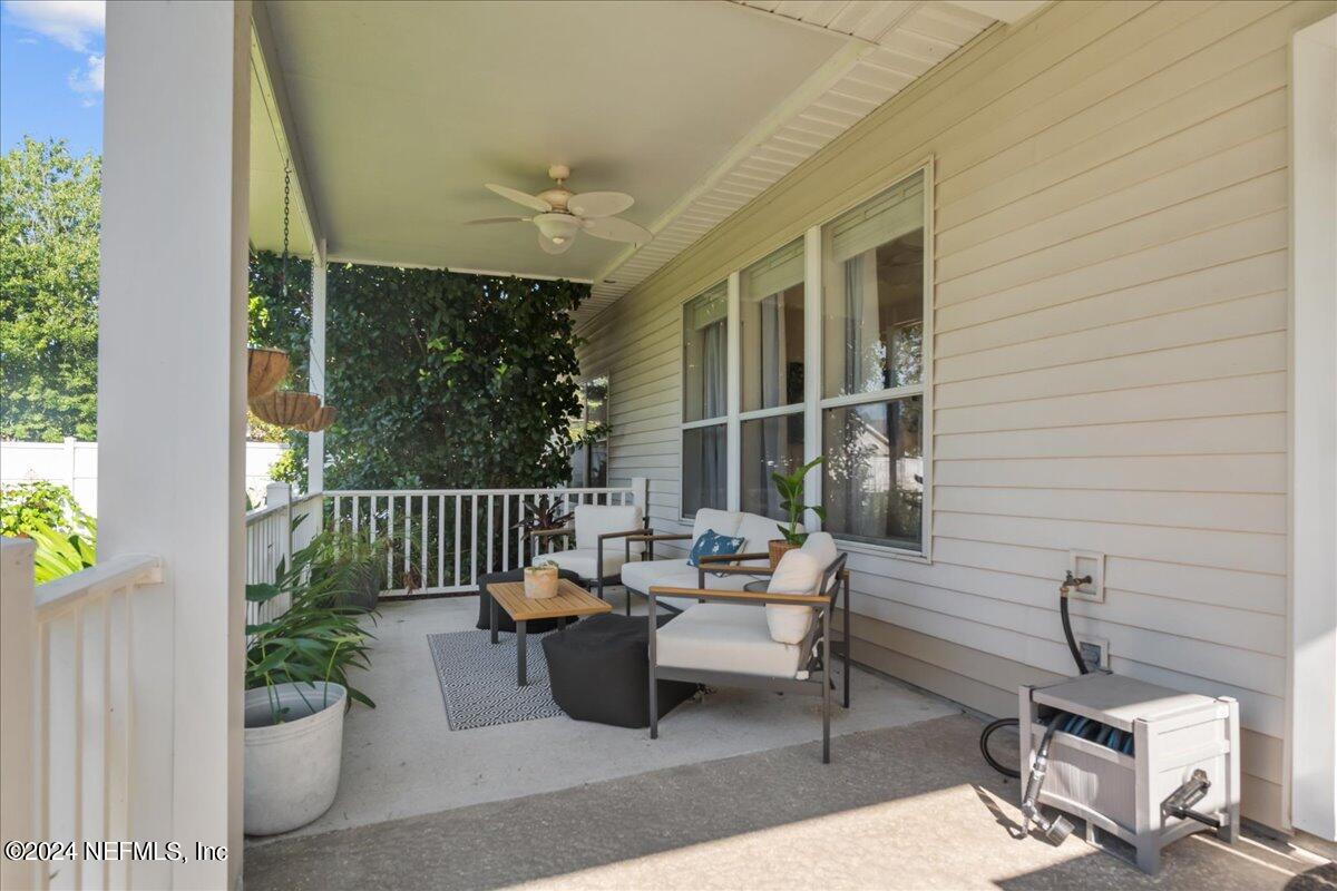 2699 CREEKFRONT Drive