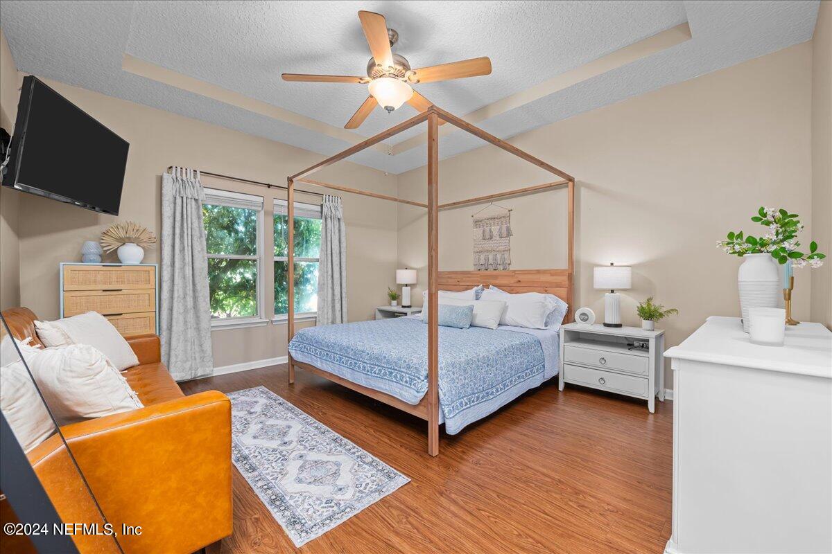 2699 CREEKFRONT Drive