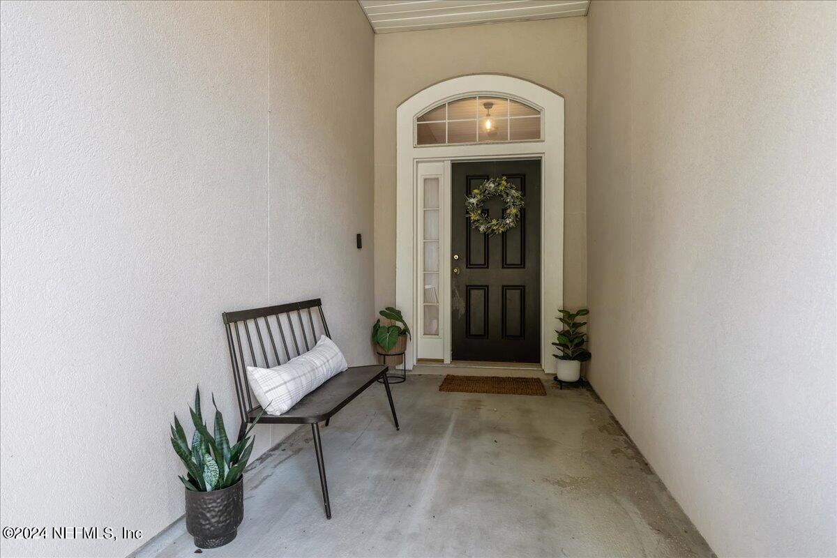 2699 CREEKFRONT Drive