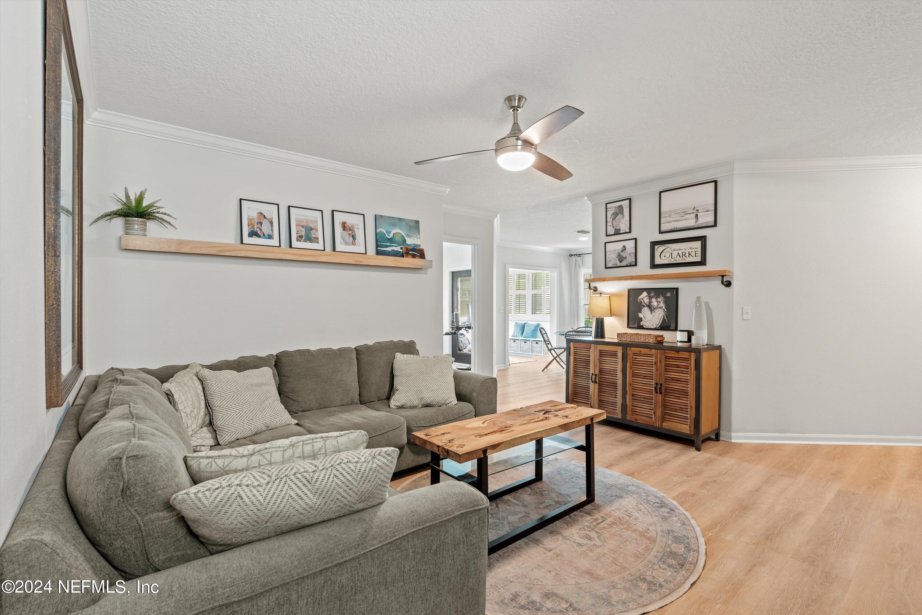 1655 THE GREENS Way, 2914