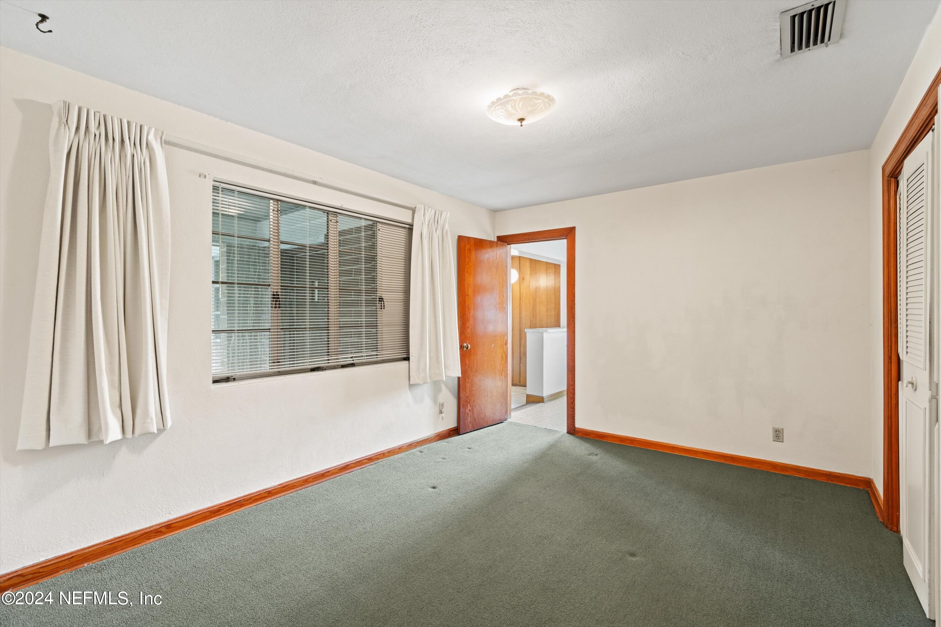 4242 APPLETON Avenue