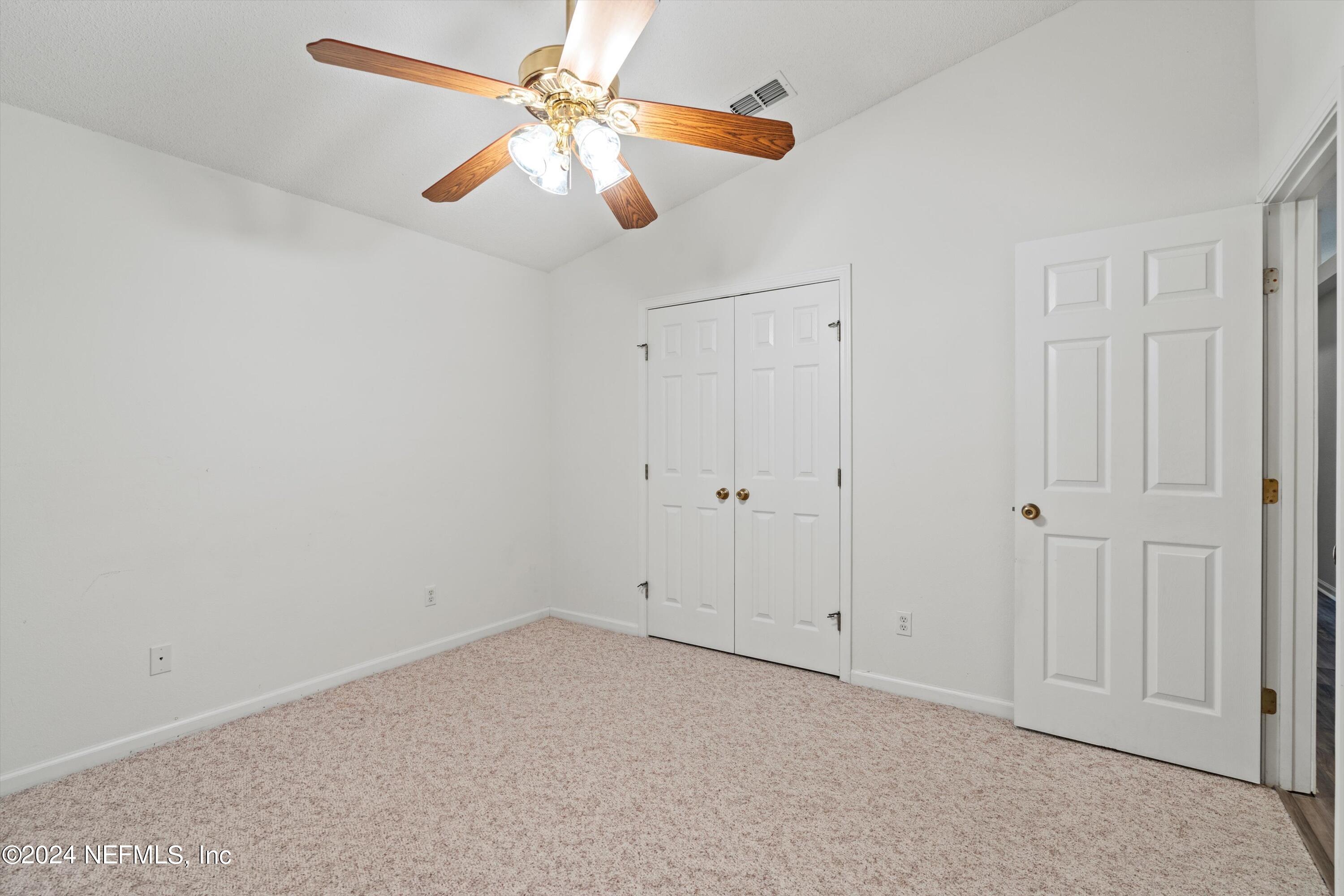 529 KERNAN MILL Lane