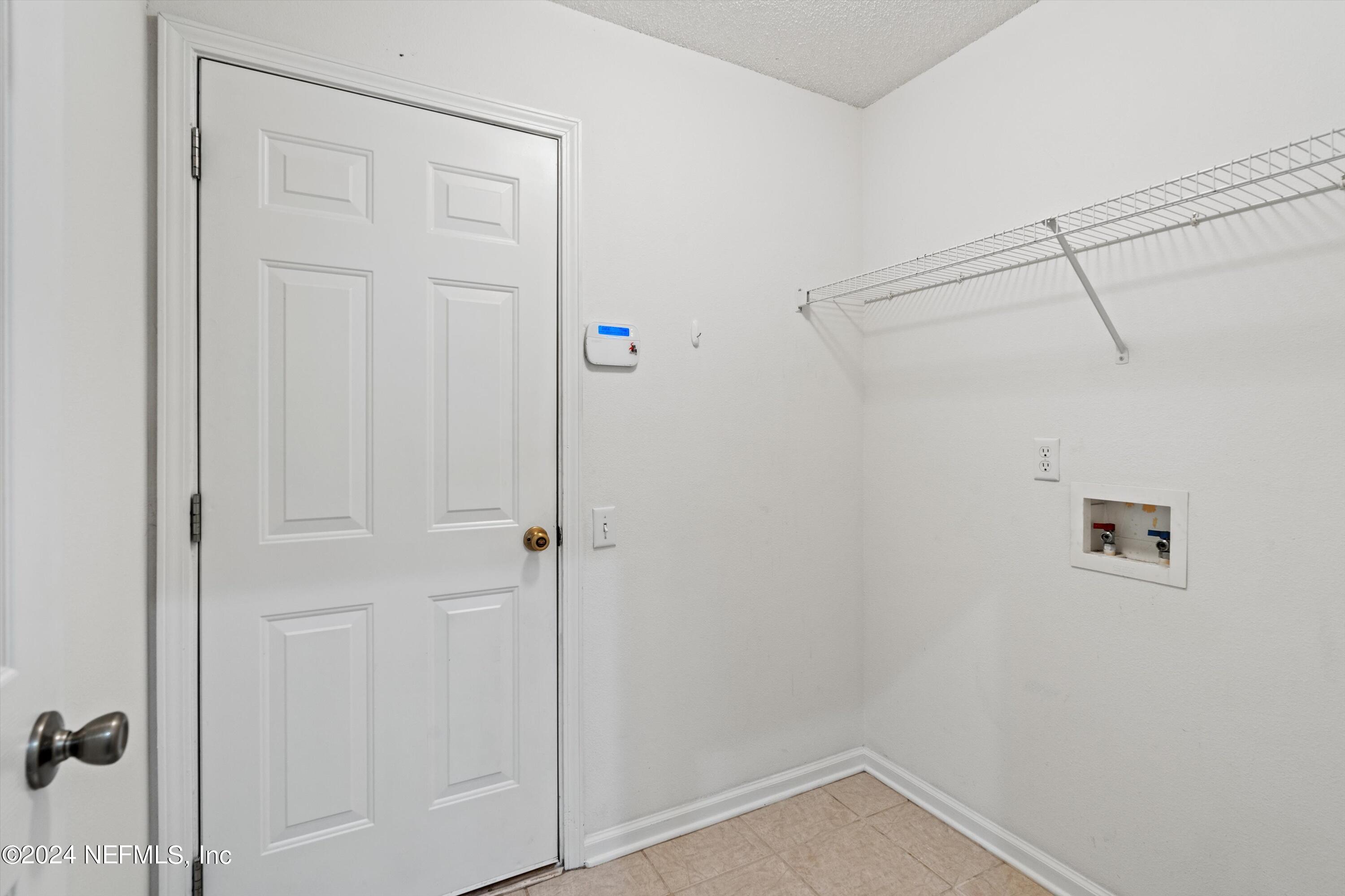 529 KERNAN MILL Lane