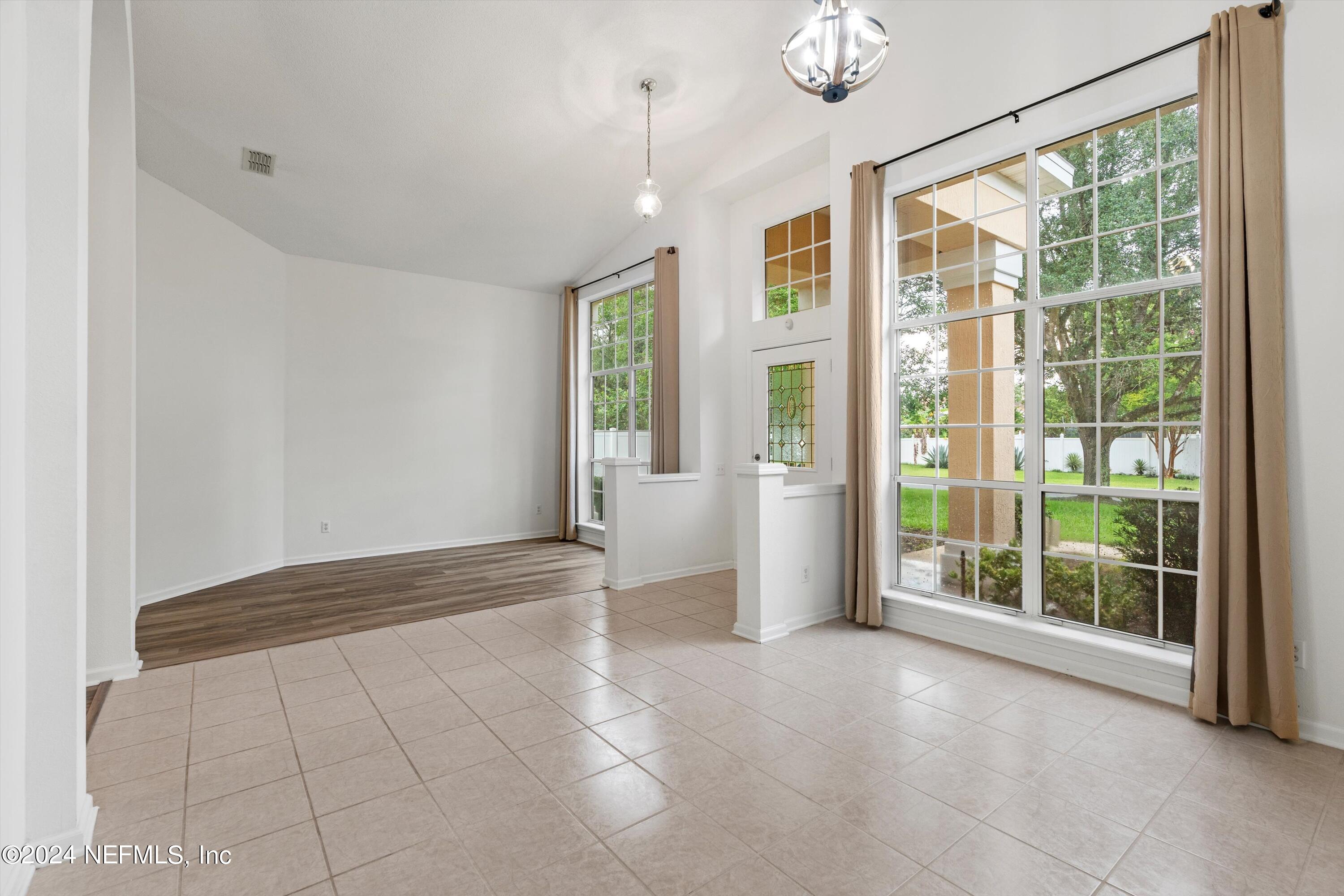 529 KERNAN MILL Lane