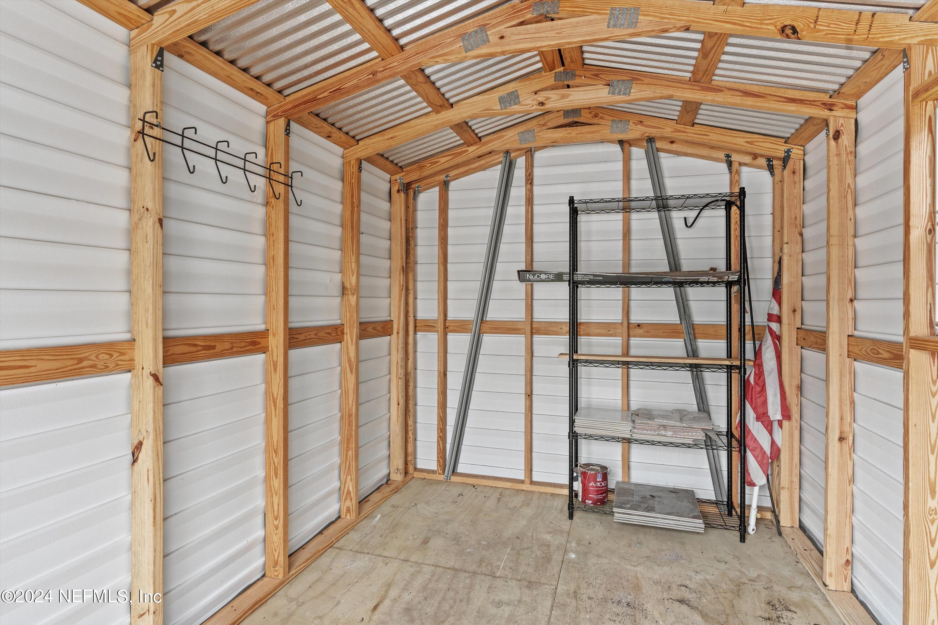 529 KERNAN MILL Lane