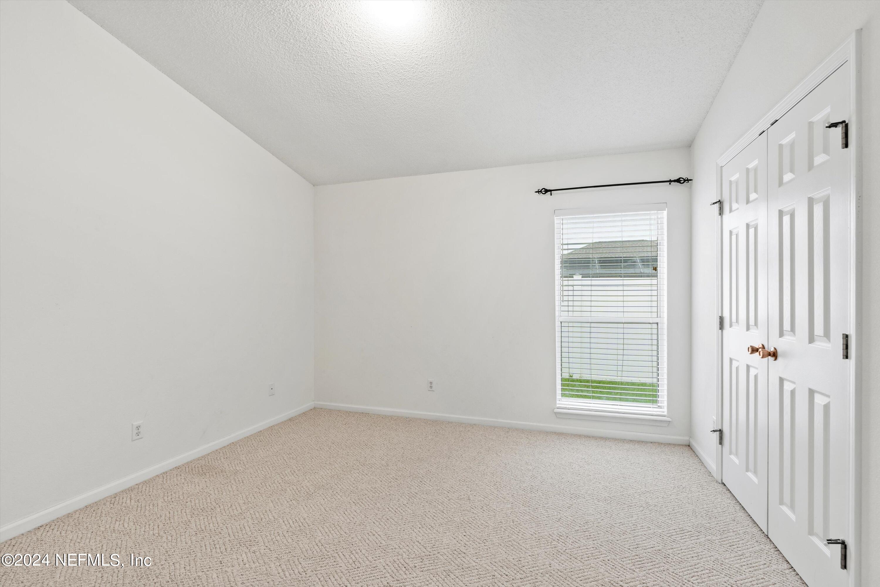 529 KERNAN MILL Lane