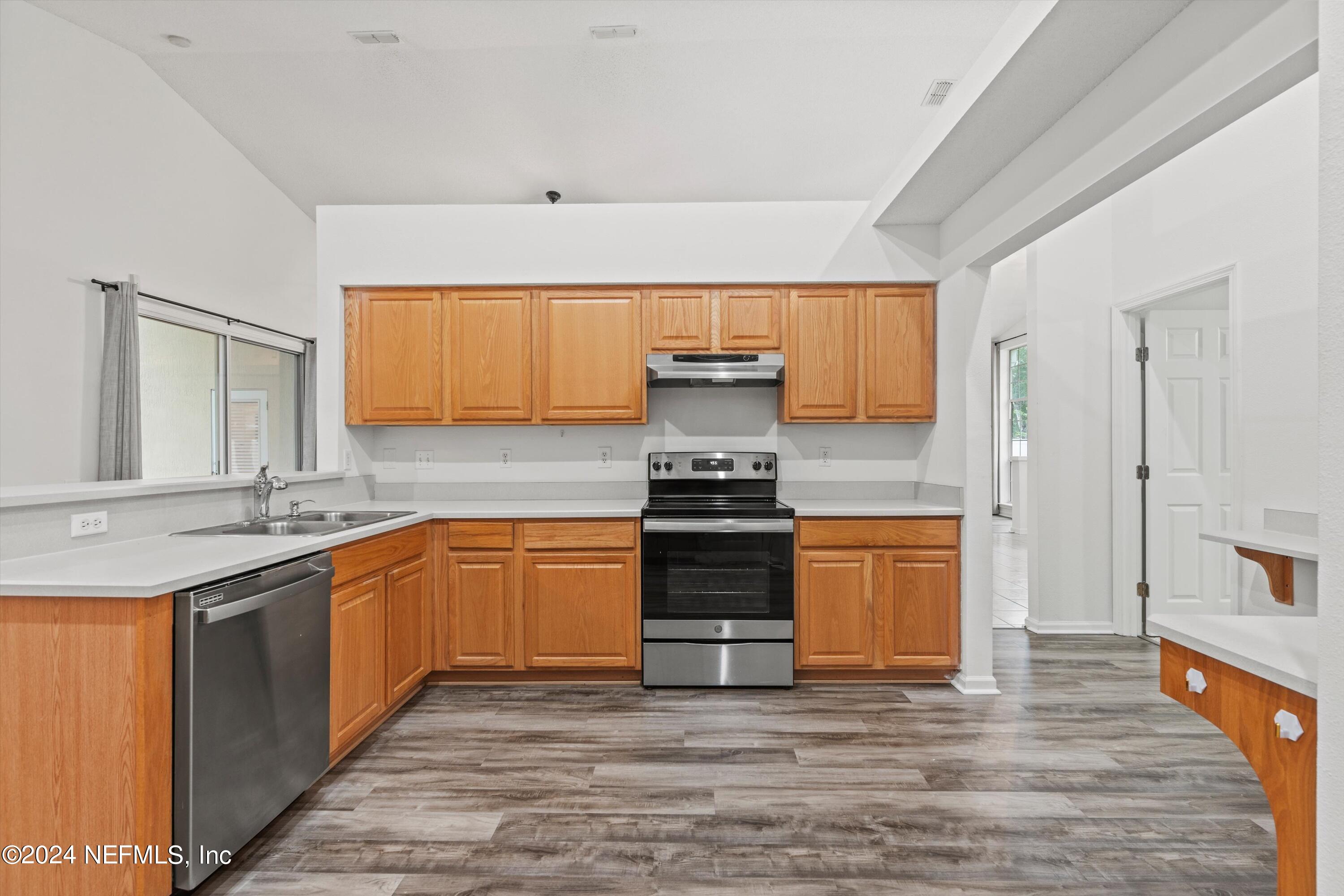 529 KERNAN MILL Lane