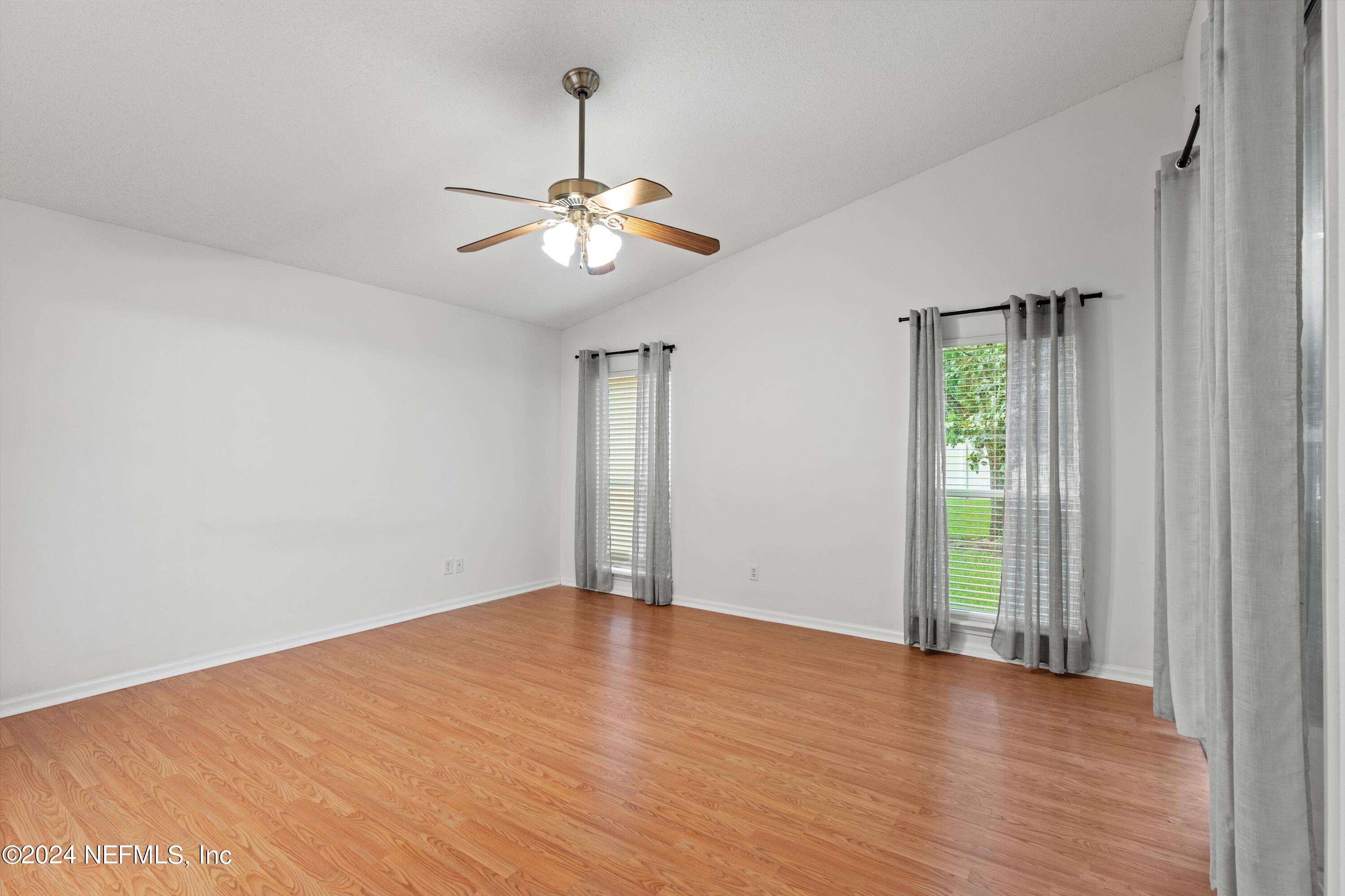 529 KERNAN MILL Lane