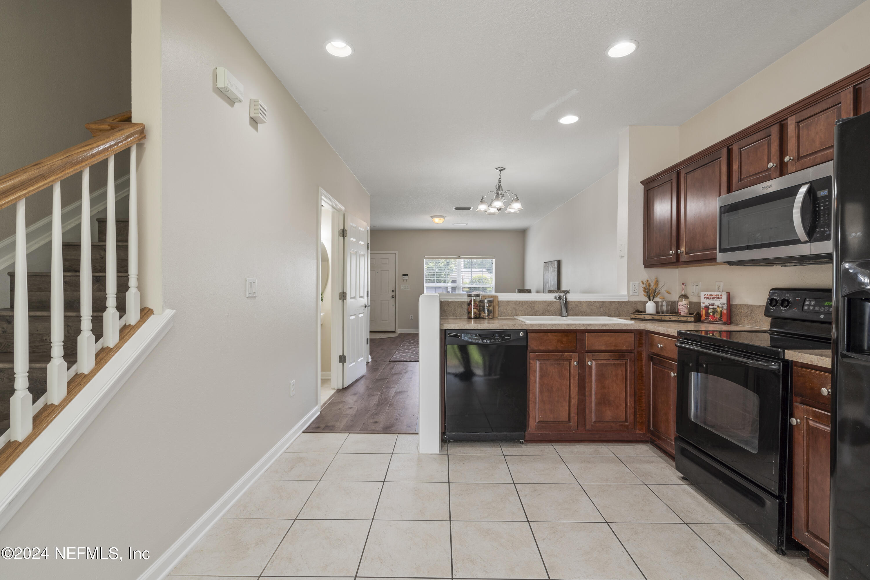 6781 ARCHING BRANCH Circle