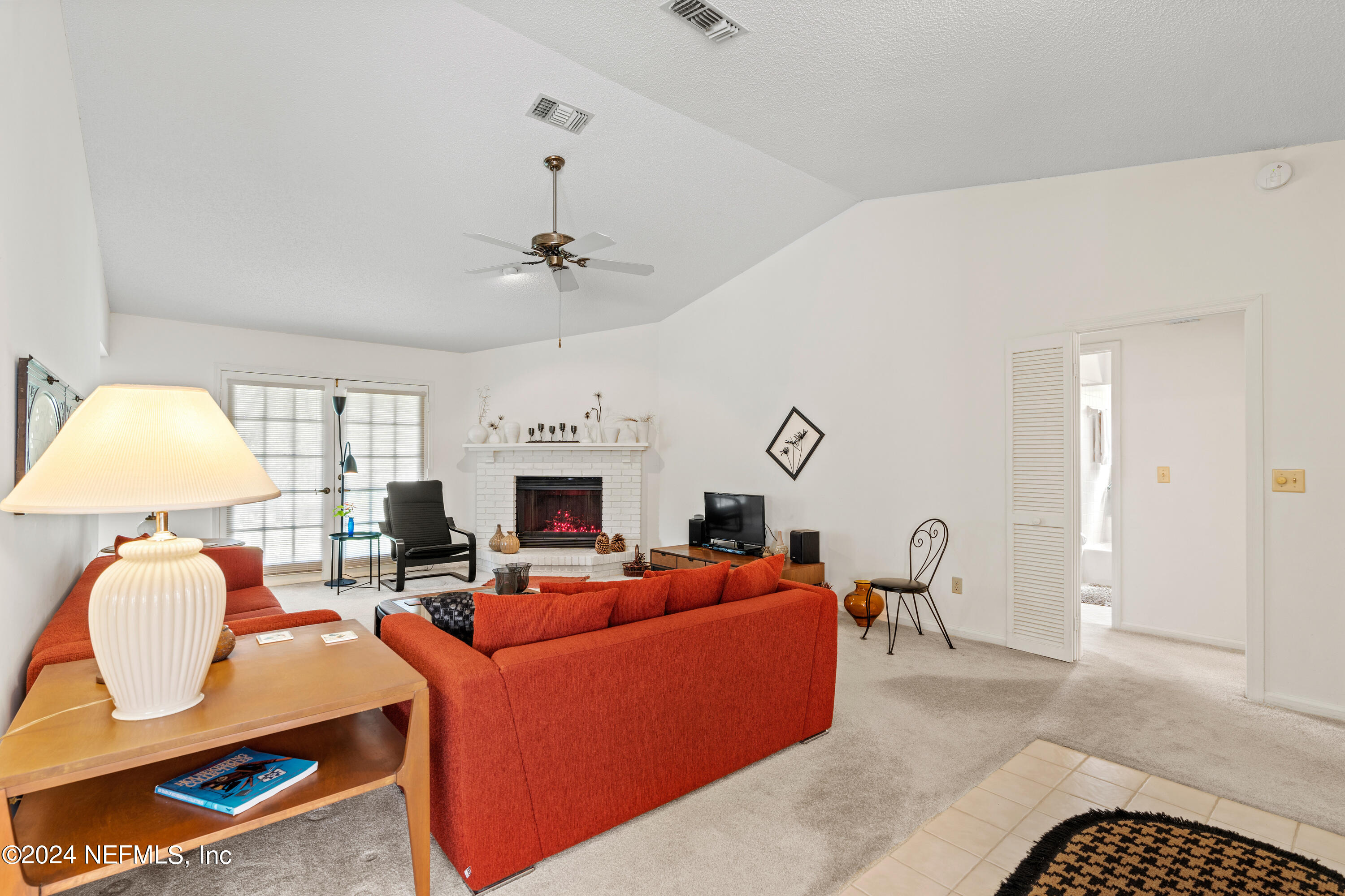621 MCCOLLUM Circle
