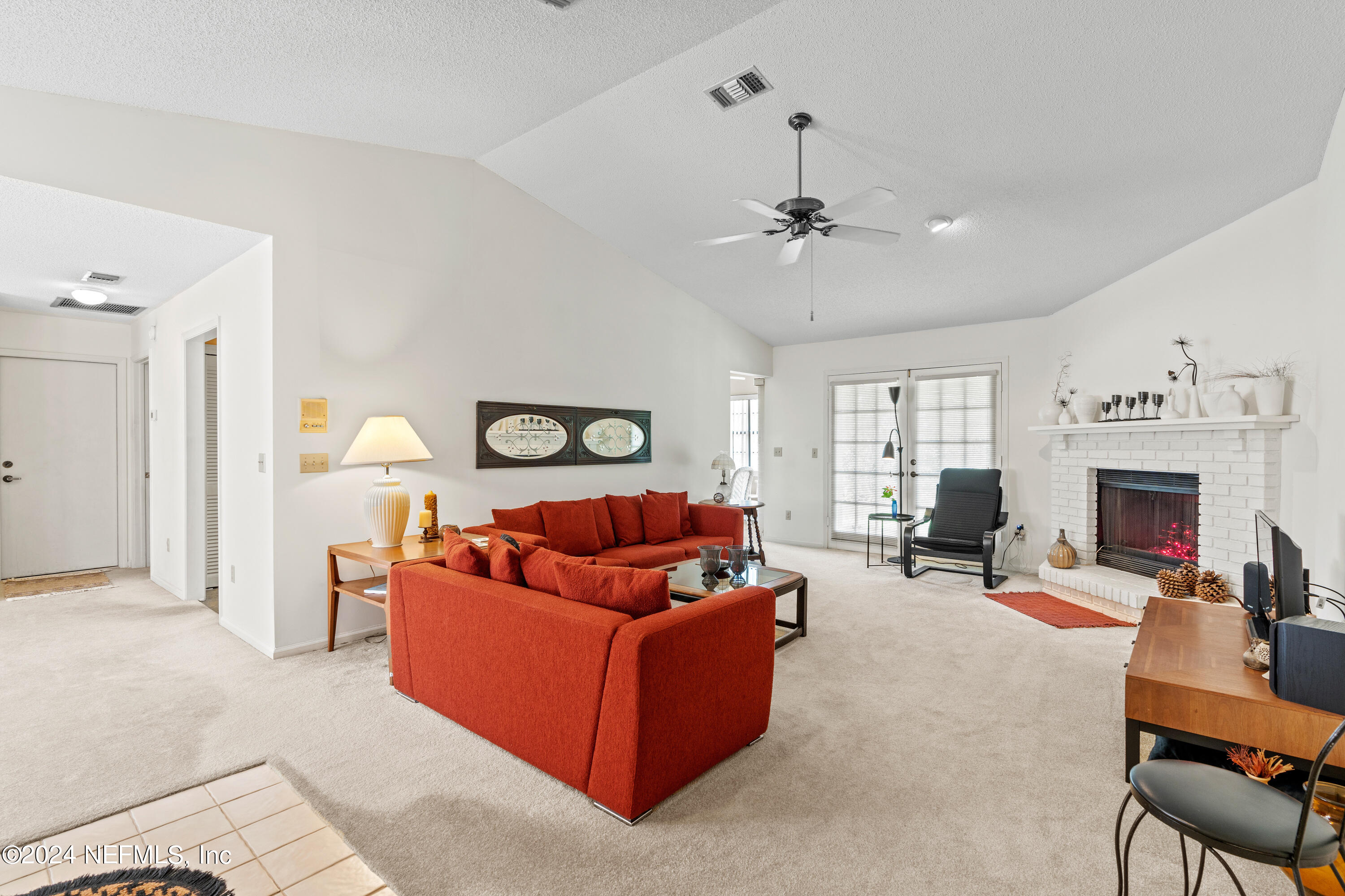 621 MCCOLLUM Circle