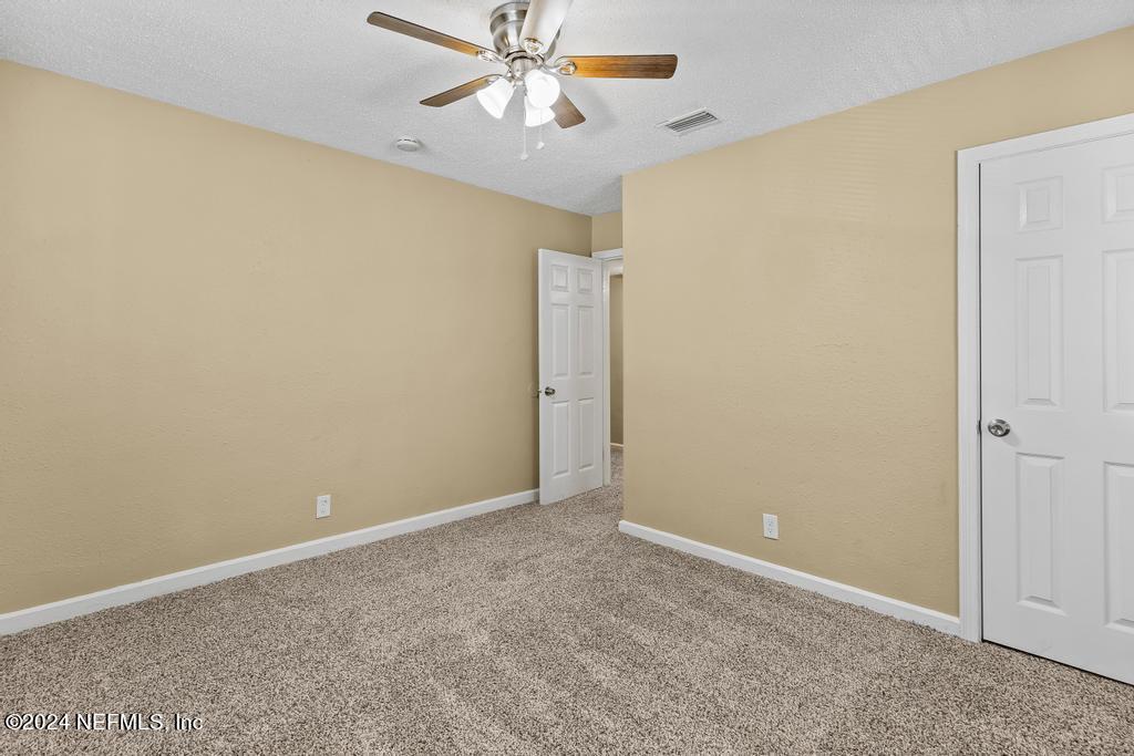 3132 COLUMBUS Avenue