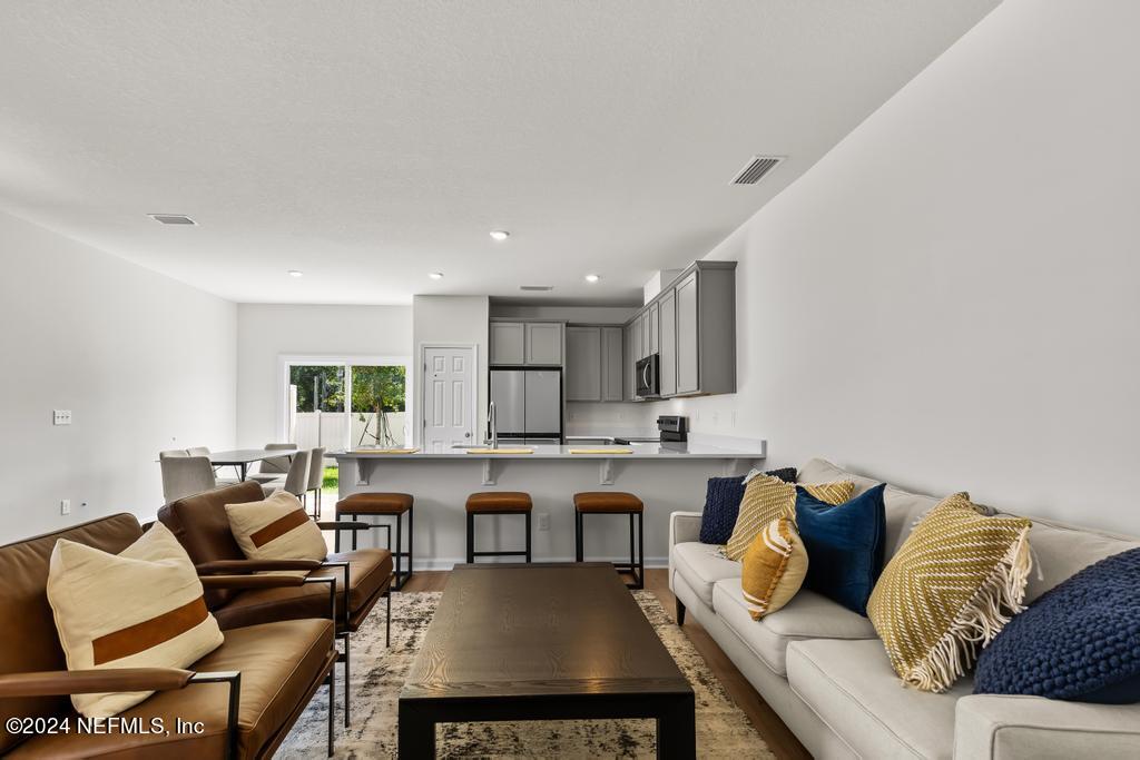 64 BEACH PALM Court