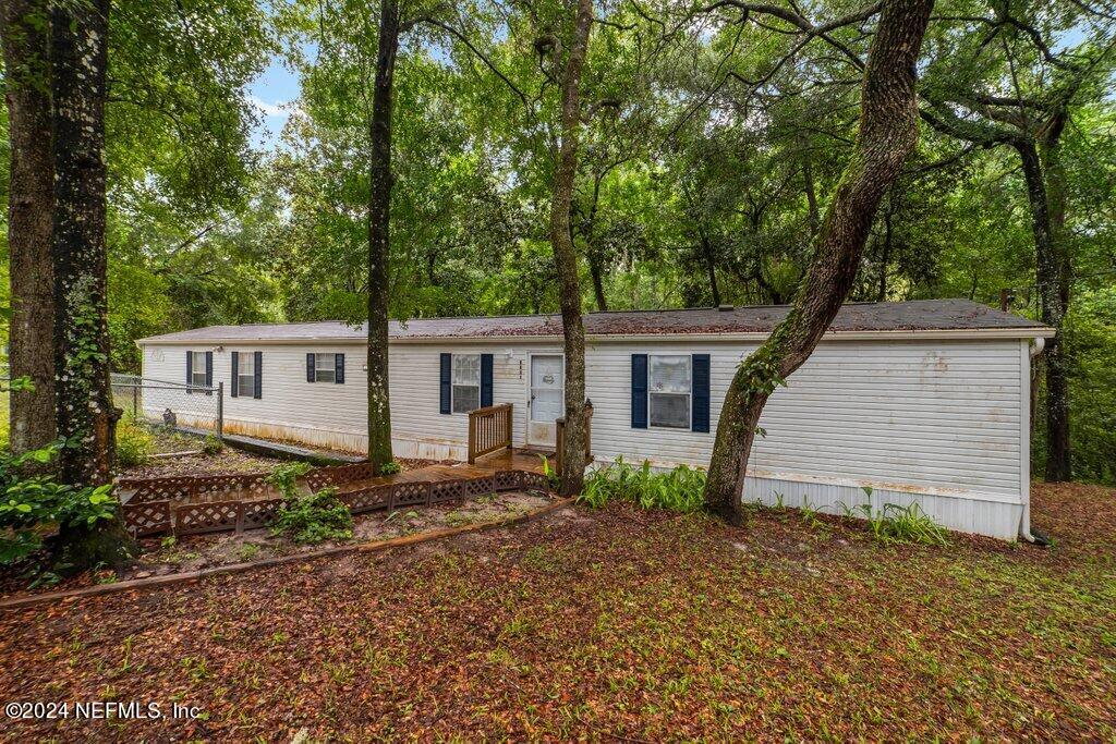 2701 PRIMROSE Circle