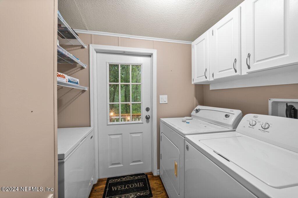 2701 PRIMROSE Circle