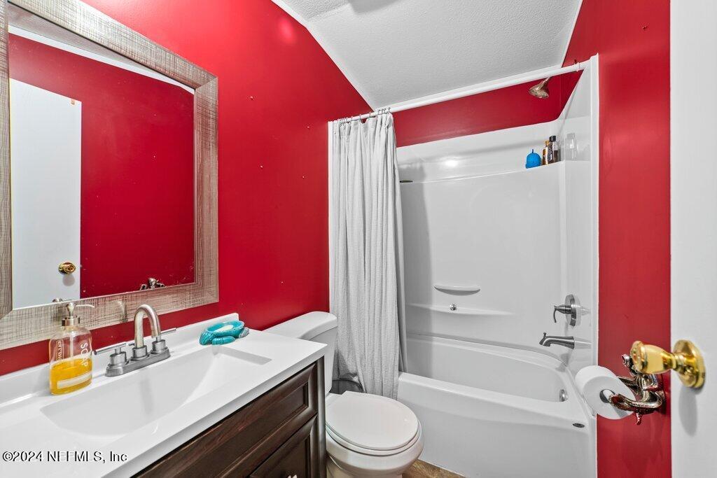 2701 PRIMROSE Circle