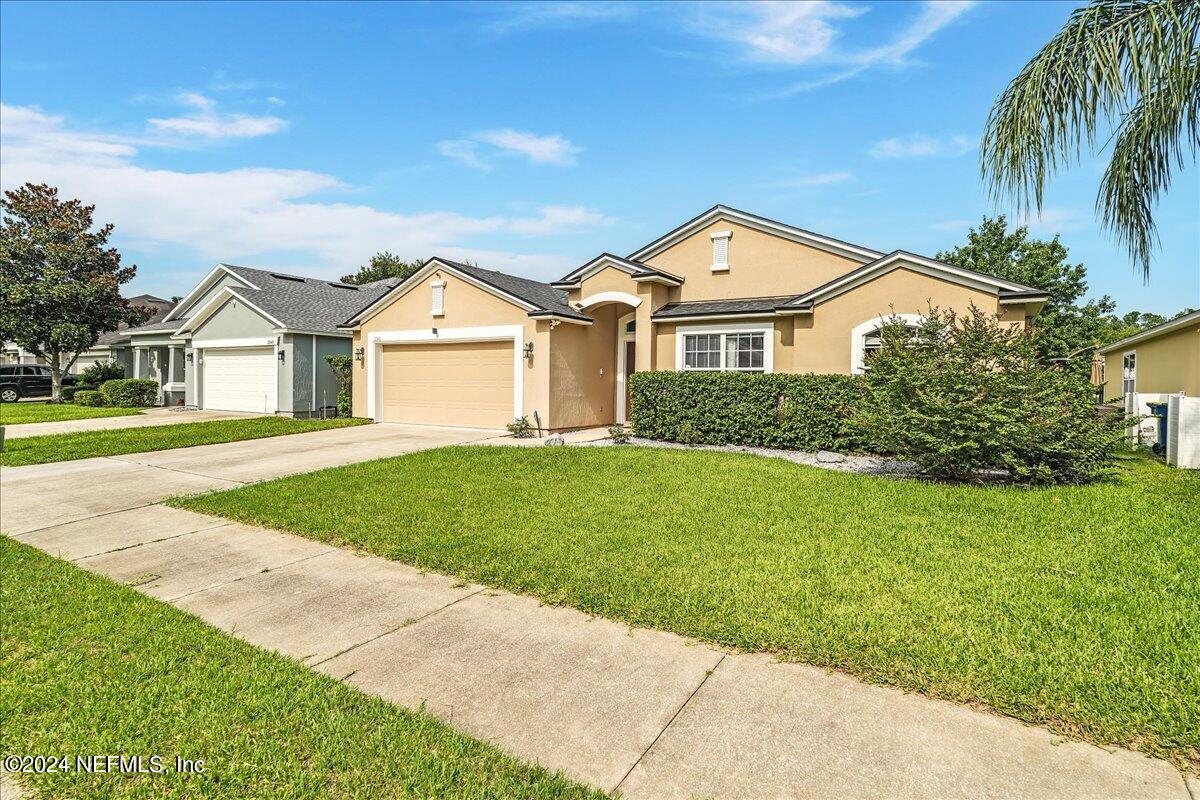 12561 WHITE CEDAR Trail