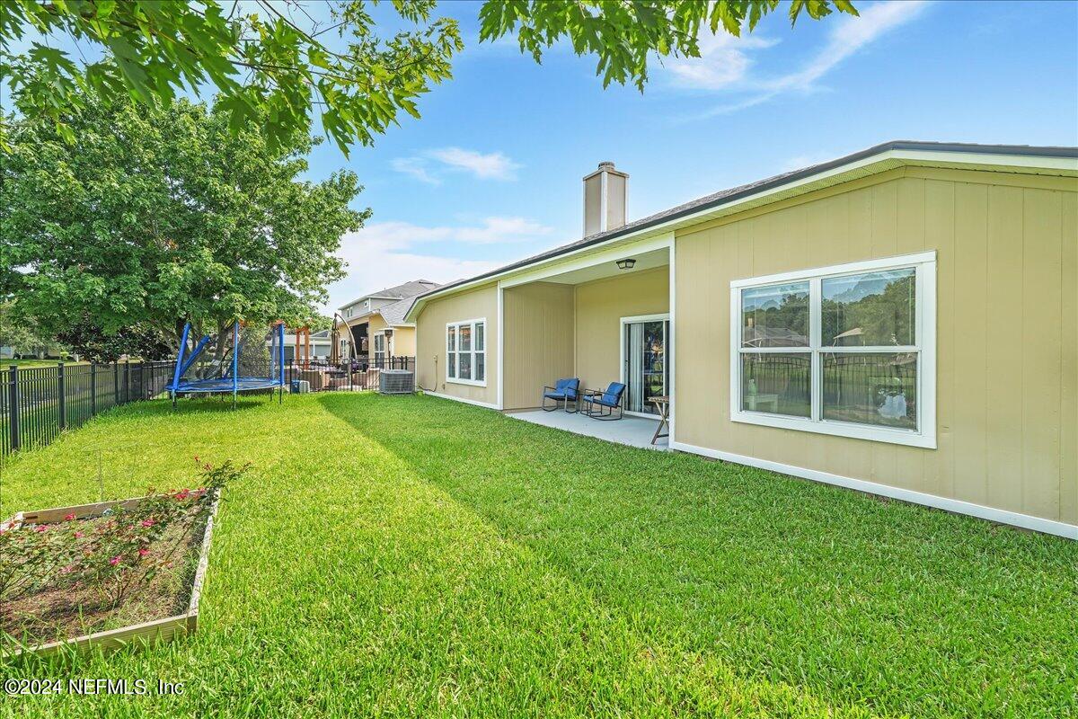 12561 WHITE CEDAR Trail