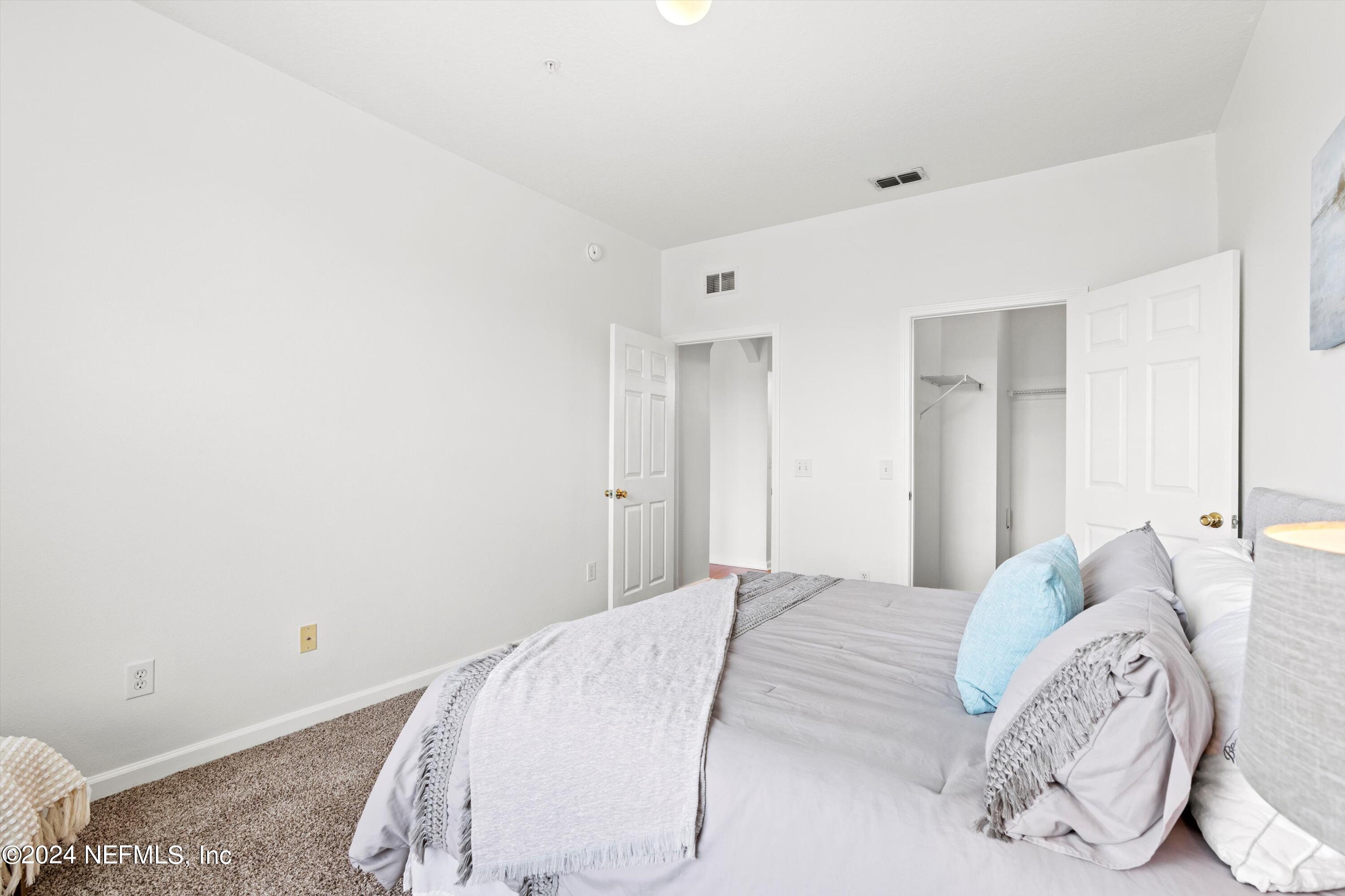 7801 POINT MEADOWS Drive, 2407