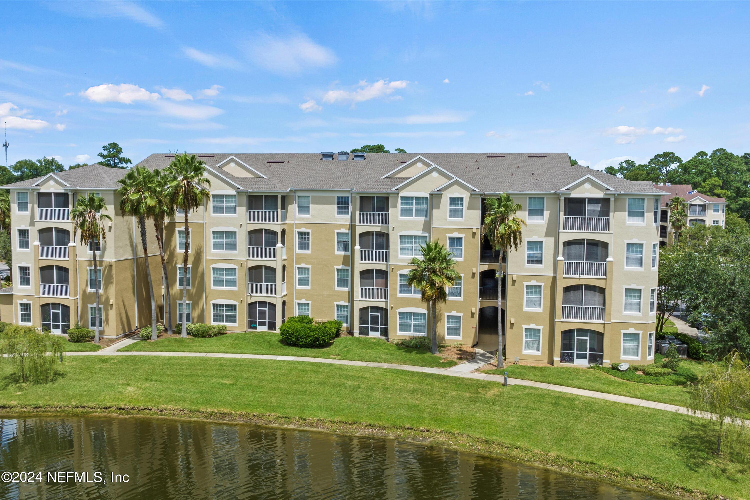 7801 POINT MEADOWS Drive, 2407